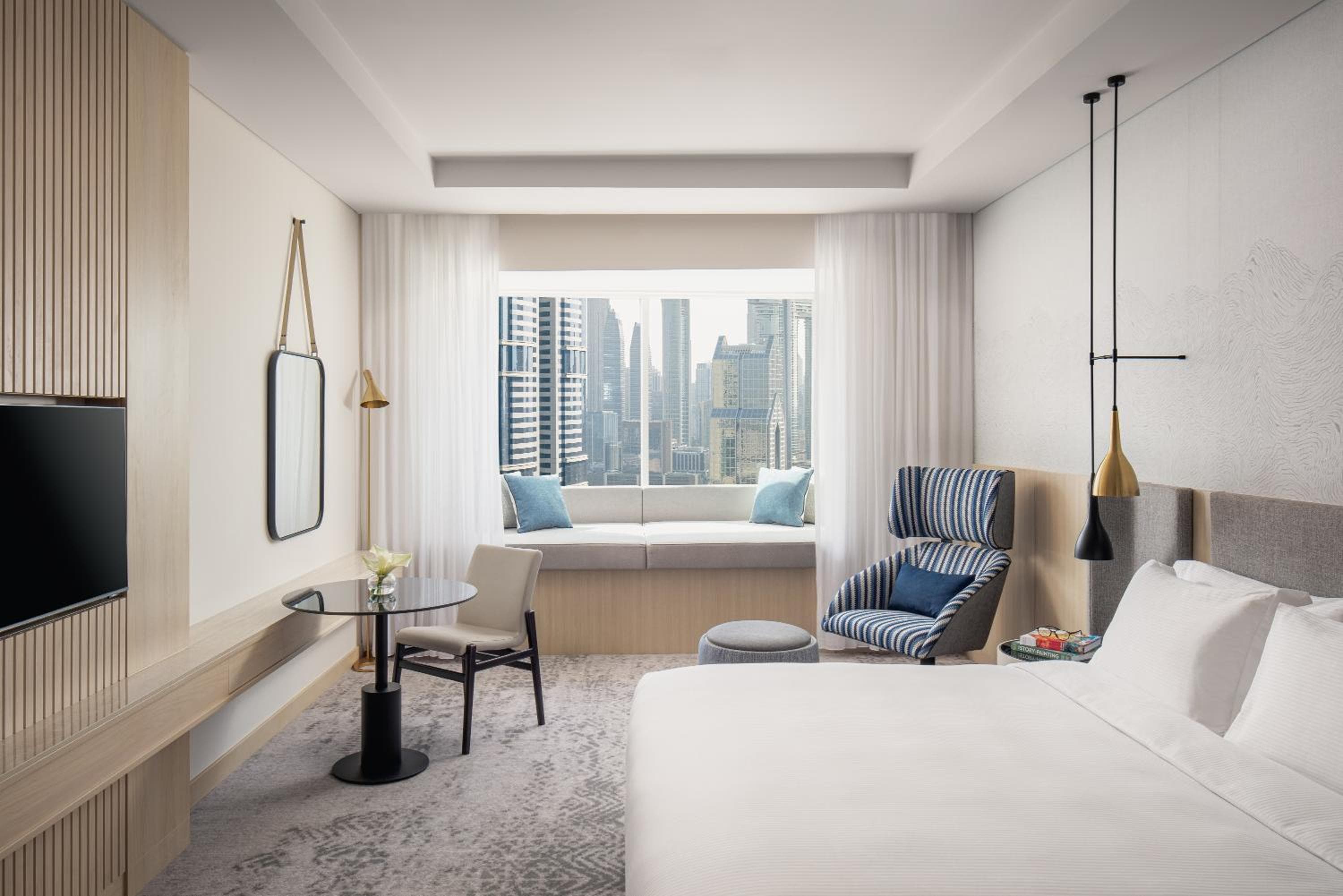 Towers Rotana - Dubai — 3