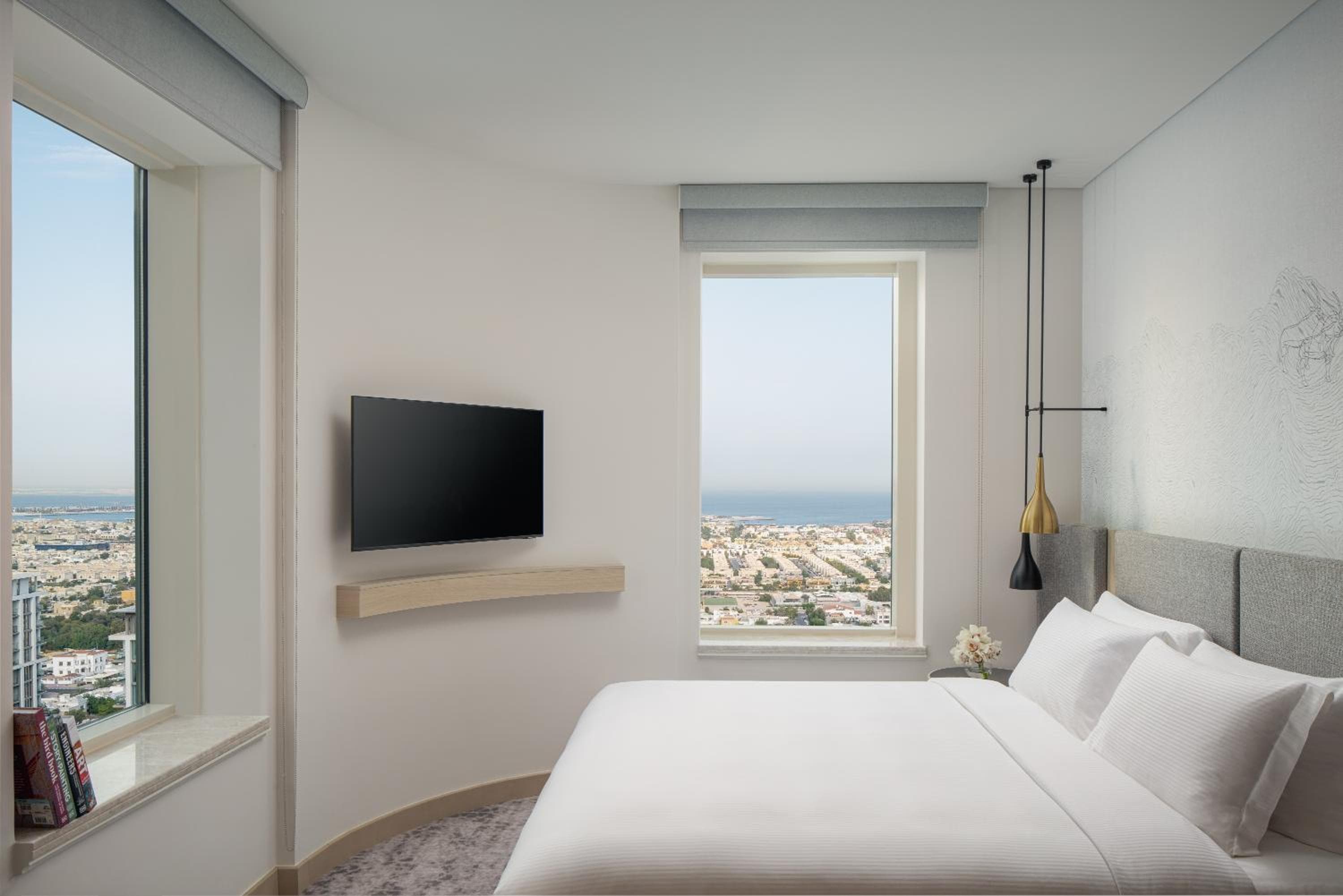 Towers Rotana - Dubai — 9