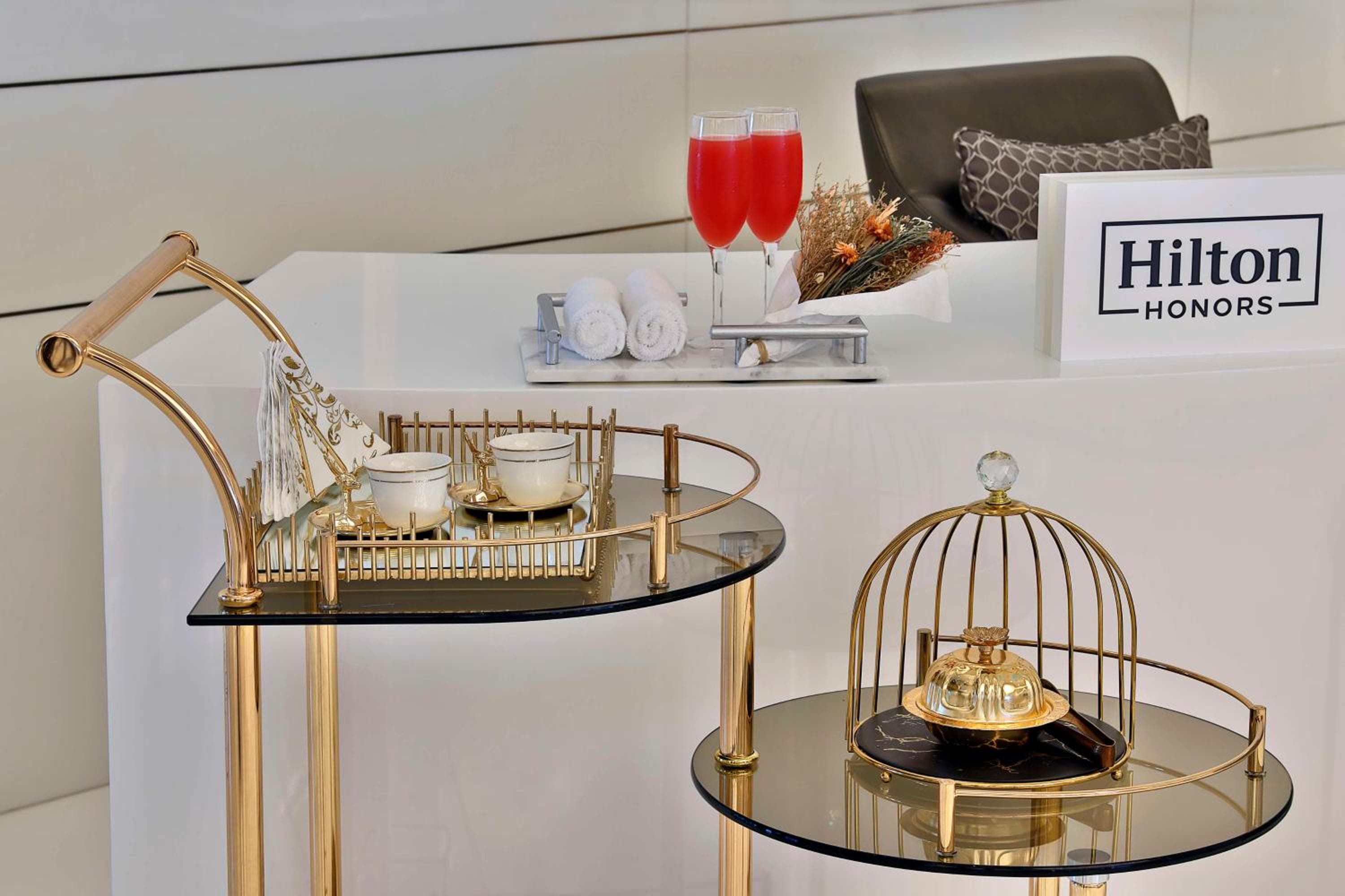 Hilton Dubai Palm Jumeirah hotel, Palm West Beach, Dubai, United Arab Emirates — photo 9