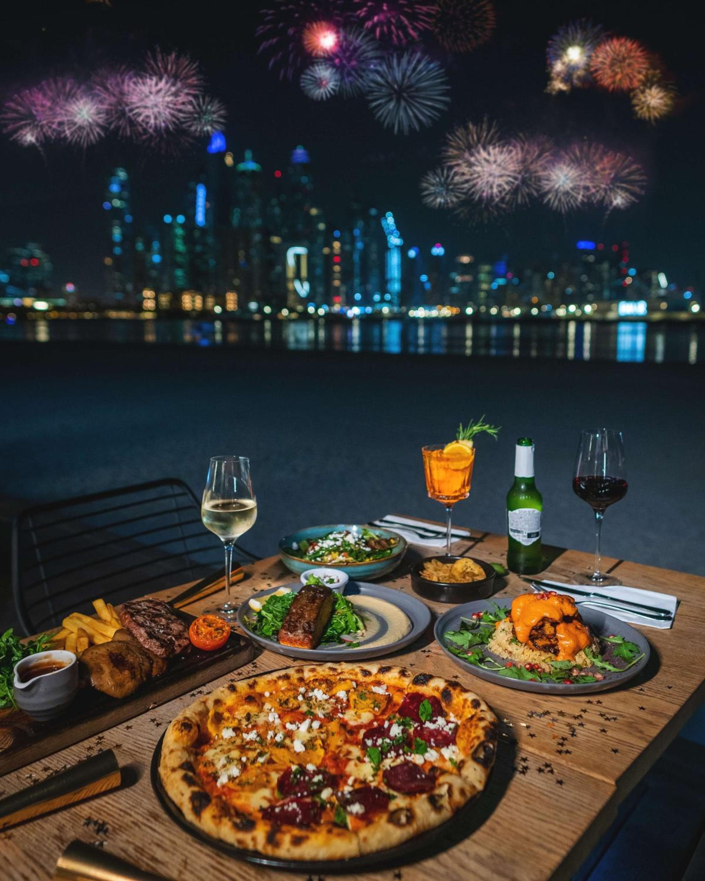 Hilton Dubai Palm Jumeirah hotel, Palm West Beach, Dubai, United Arab Emirates — photo 57