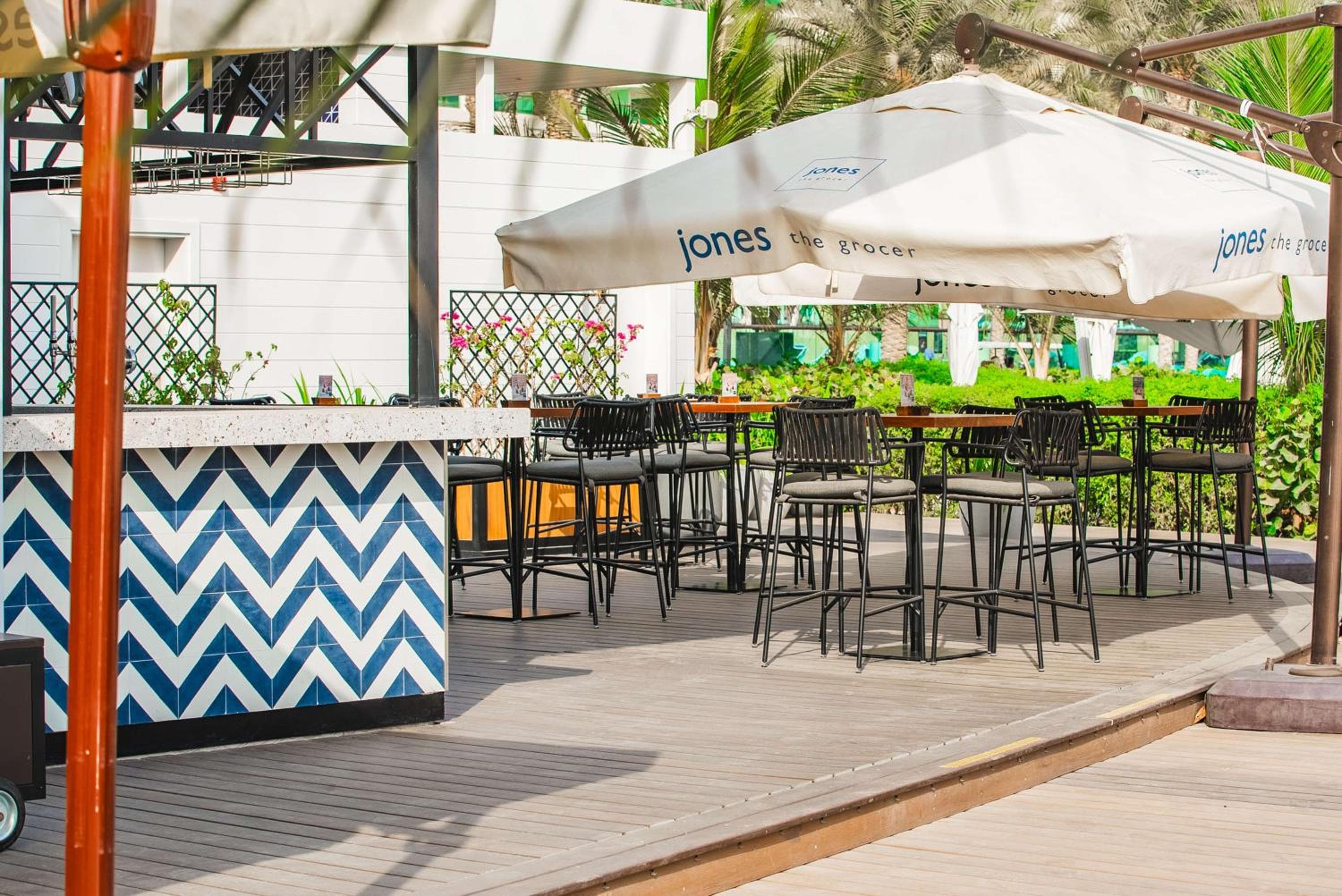 Hilton Dubai Palm Jumeirah hotel, Palm West Beach, Dubai, United Arab Emirates — photo 81