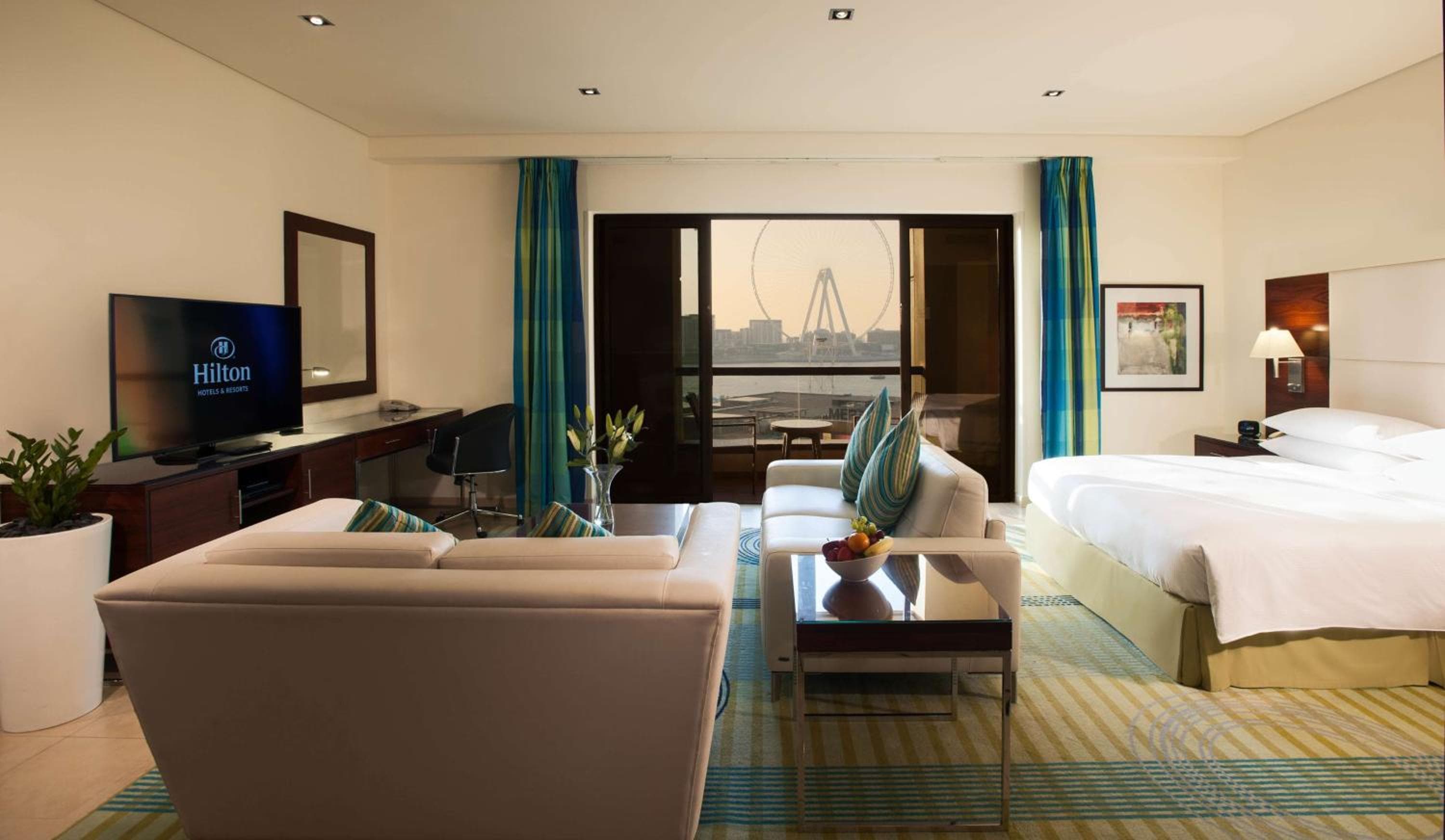 Hilton Dubai The Walk — 6