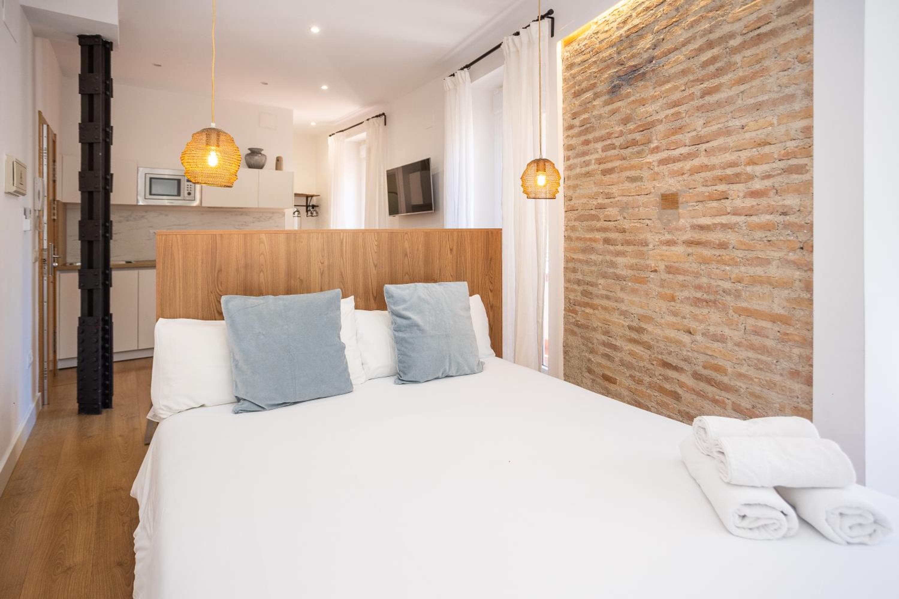 Chinitas Santos Apartments — 20