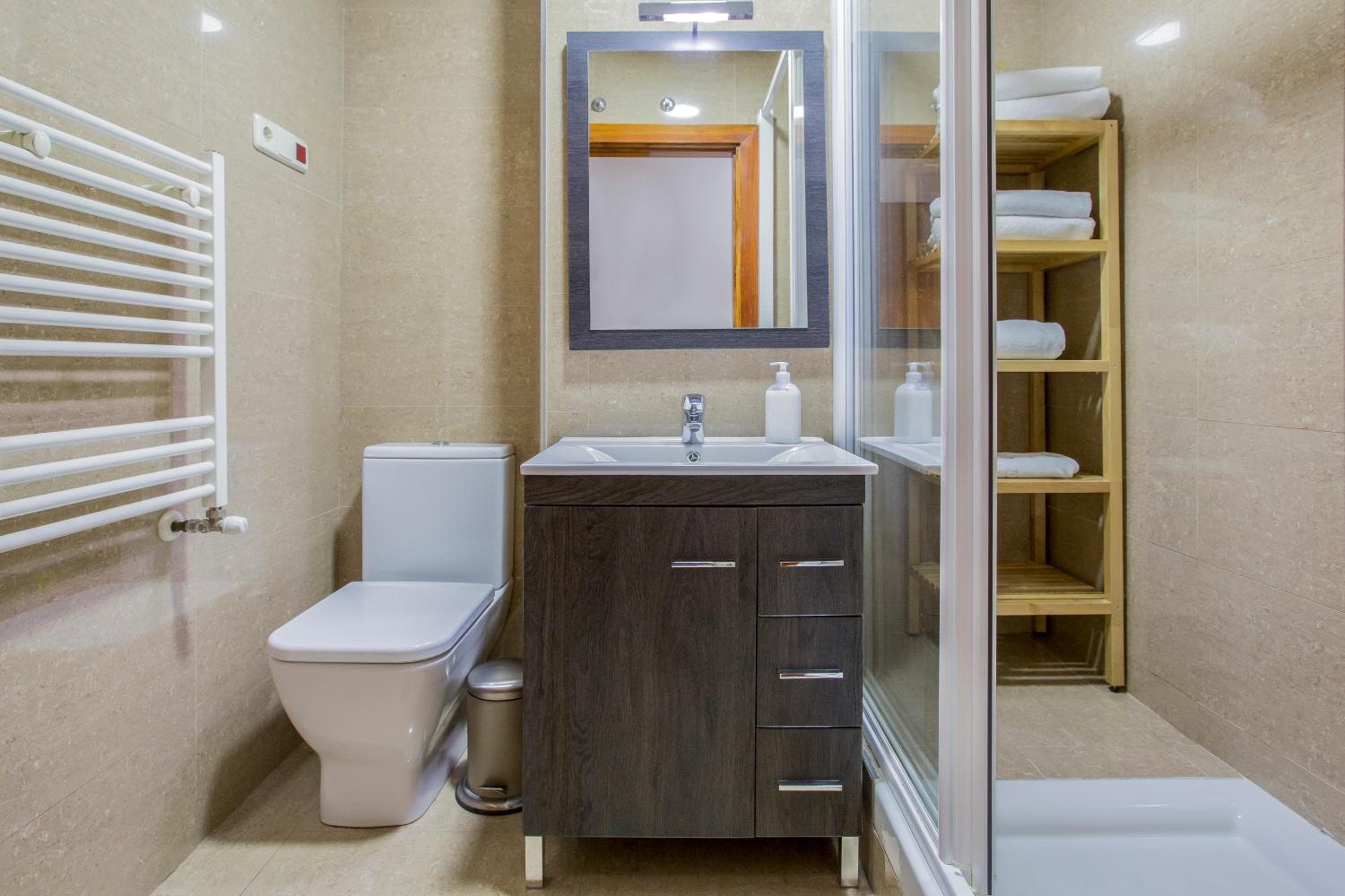 Mola Suites — 20