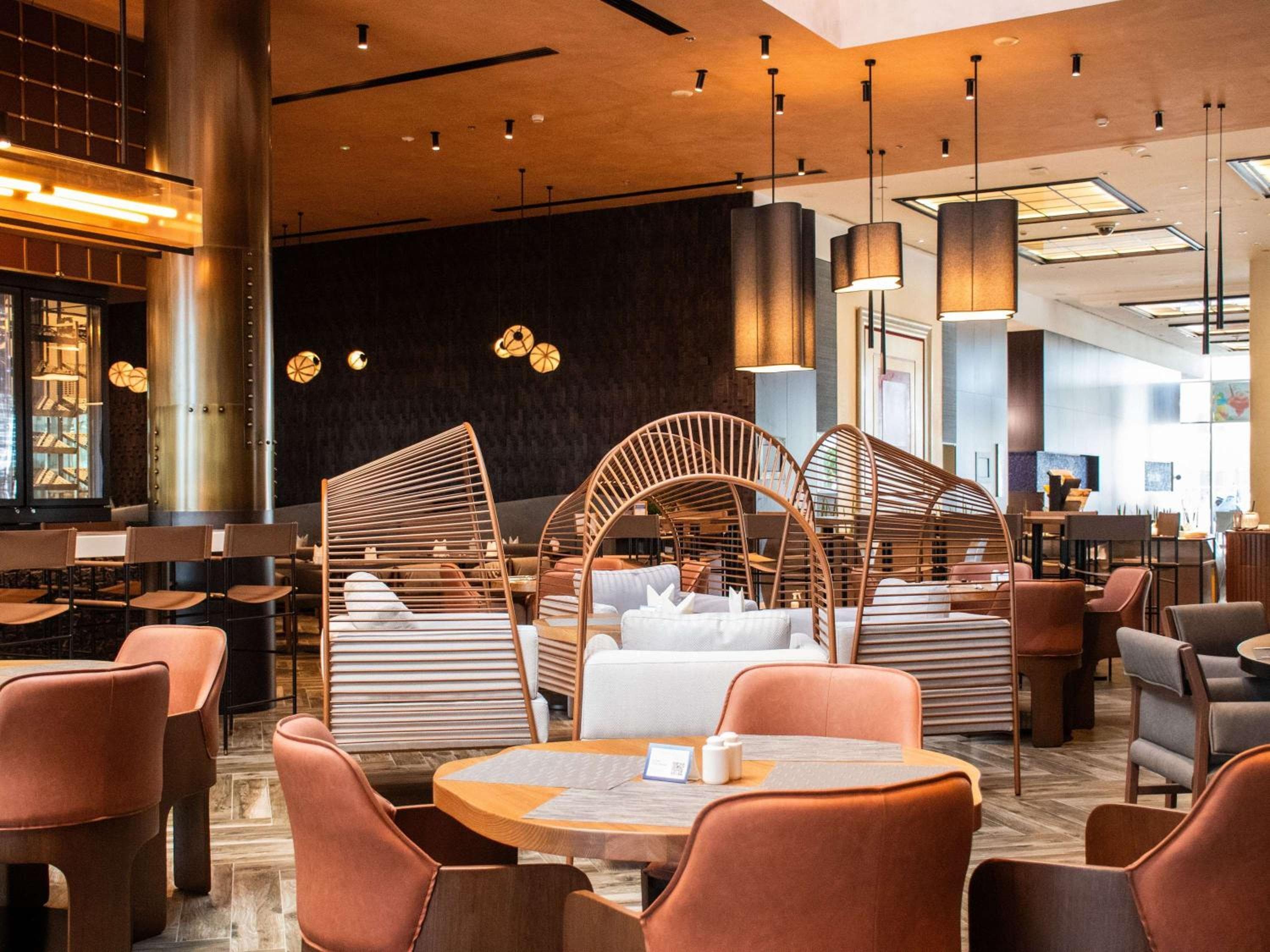 Novotel Centro Congressi Dubai — 21