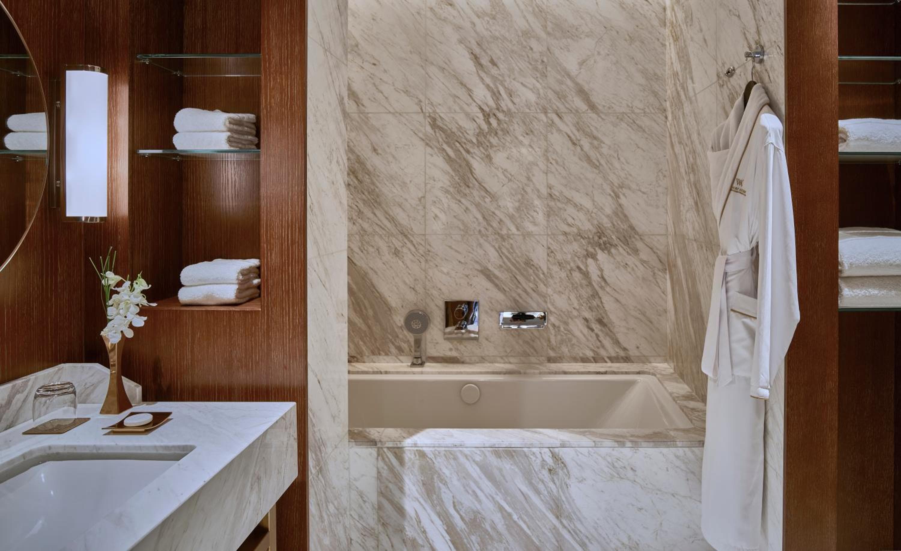 Waldorf Astoria Dubai International Financial Centre — 19
