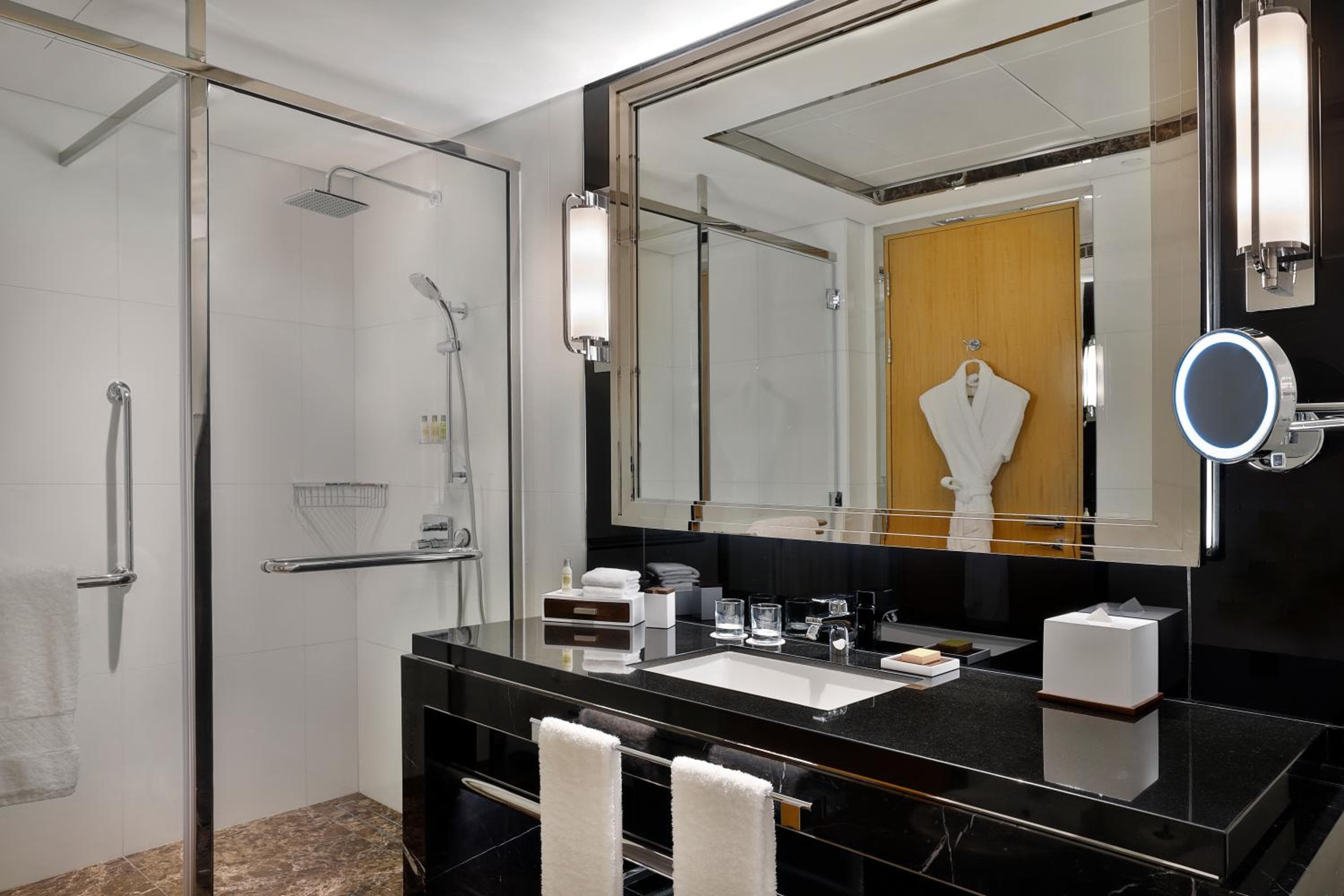 Hilton Dubai Palm Jumeirah hotel, Palm West Beach, Dubai, United Arab Emirates — photo 107