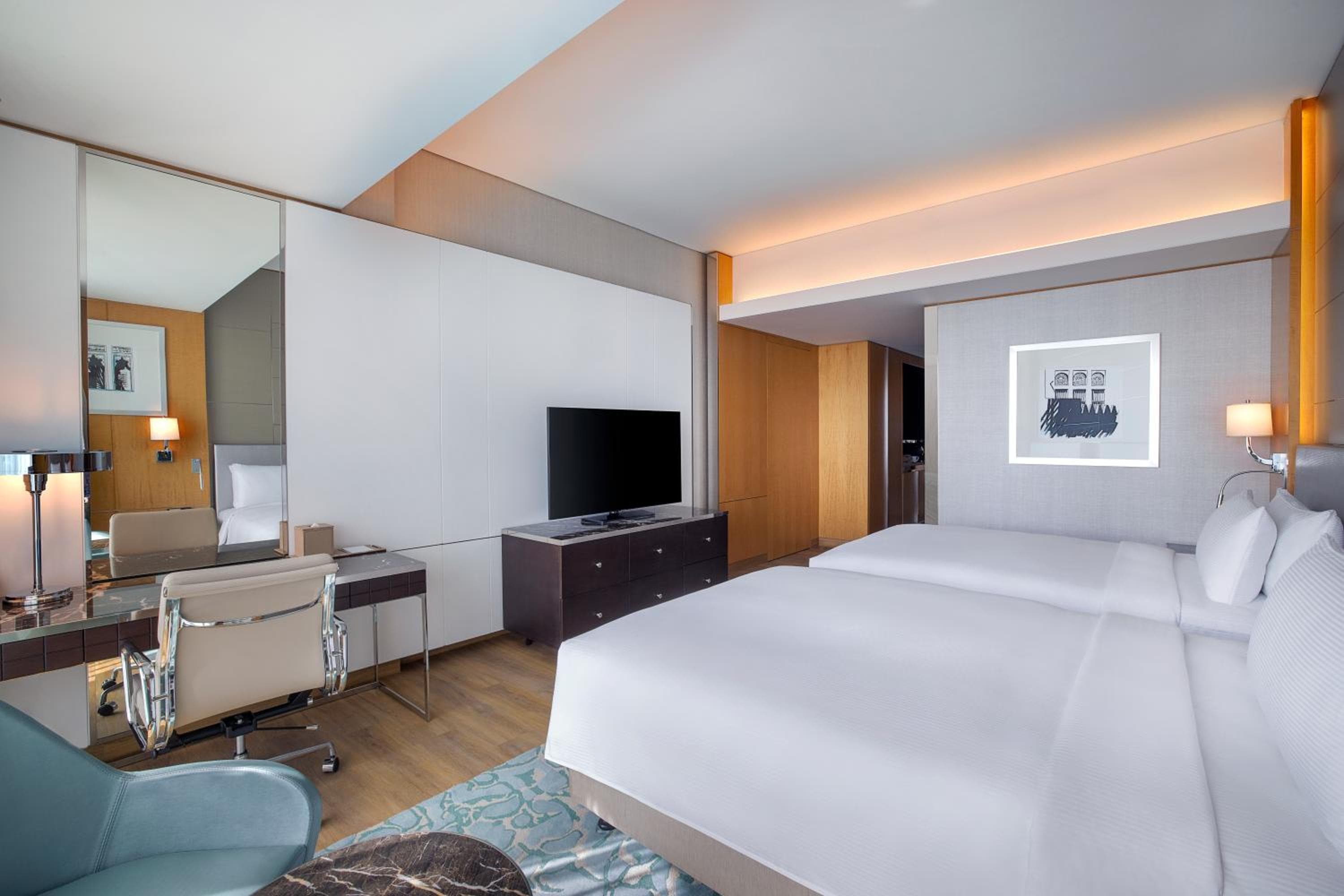 Hilton Dubai Palm Jumeirah hotel, Palm West Beach, Dubai, United Arab Emirates — photo 108