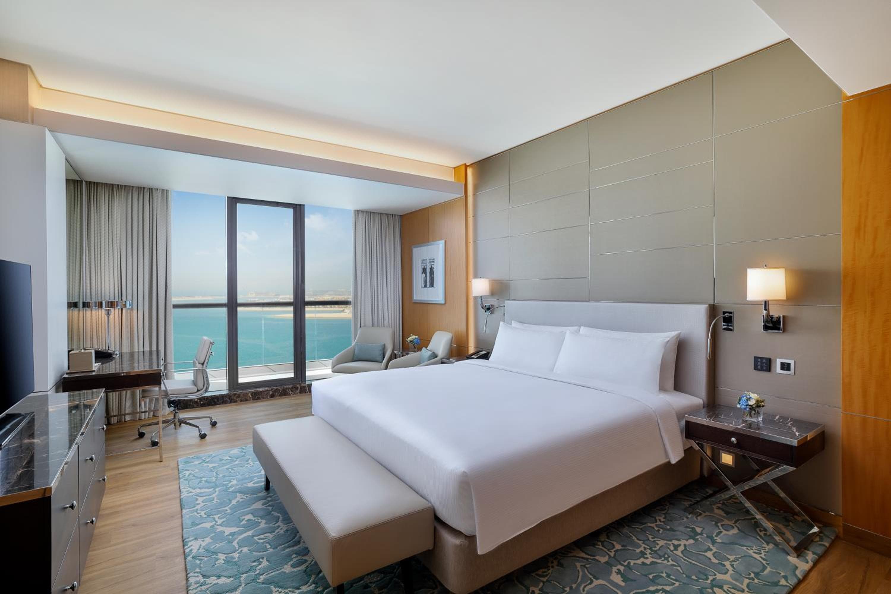 Hilton Dubai Palm Jumeirah hotel, Palm West Beach, Dubai, United Arab Emirates — photo 139