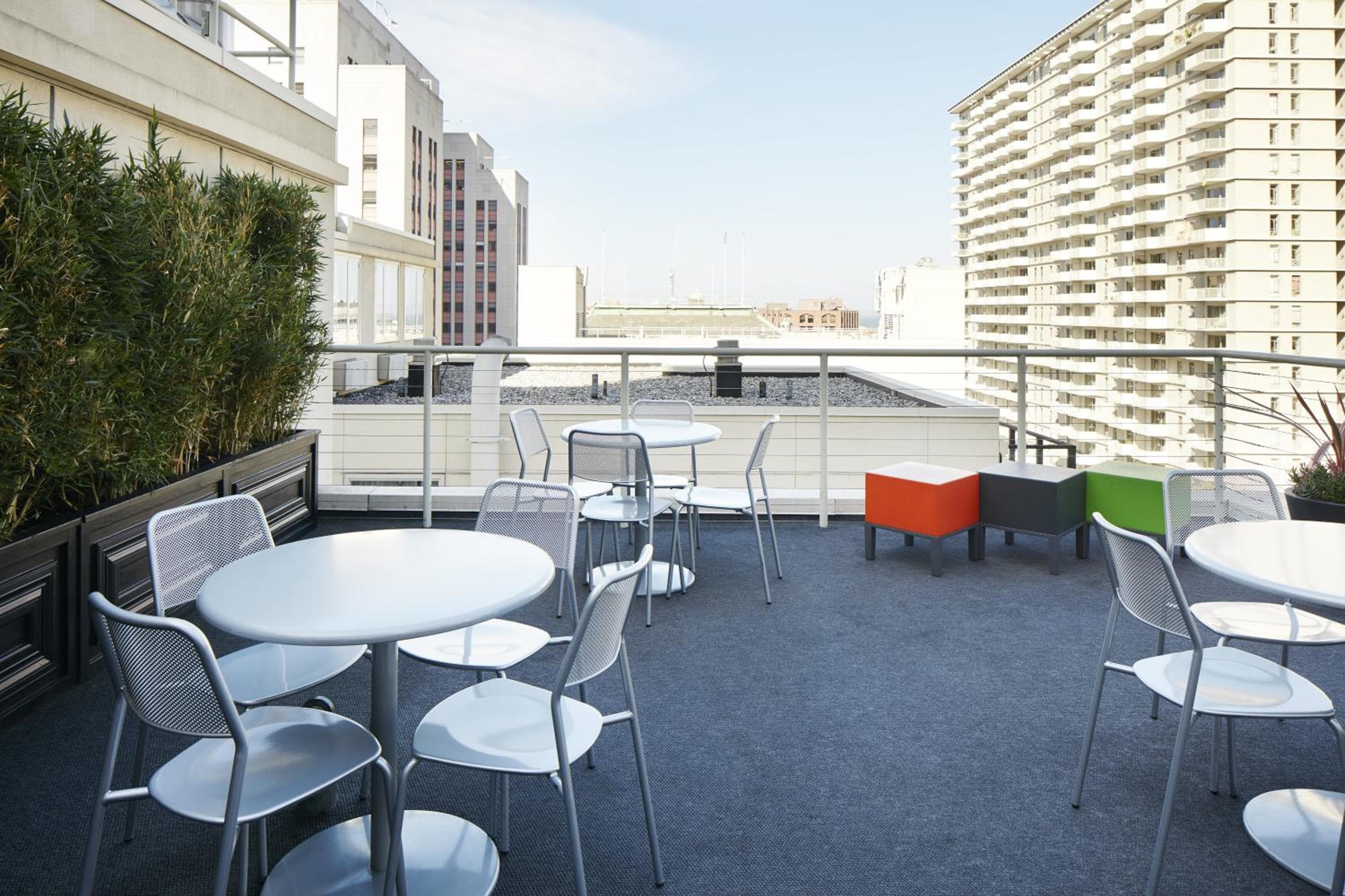 Club Quarters Hotel Embarcadero, San Francisco hotel, 424 Clay Street, San Francisco, United States — photo 5