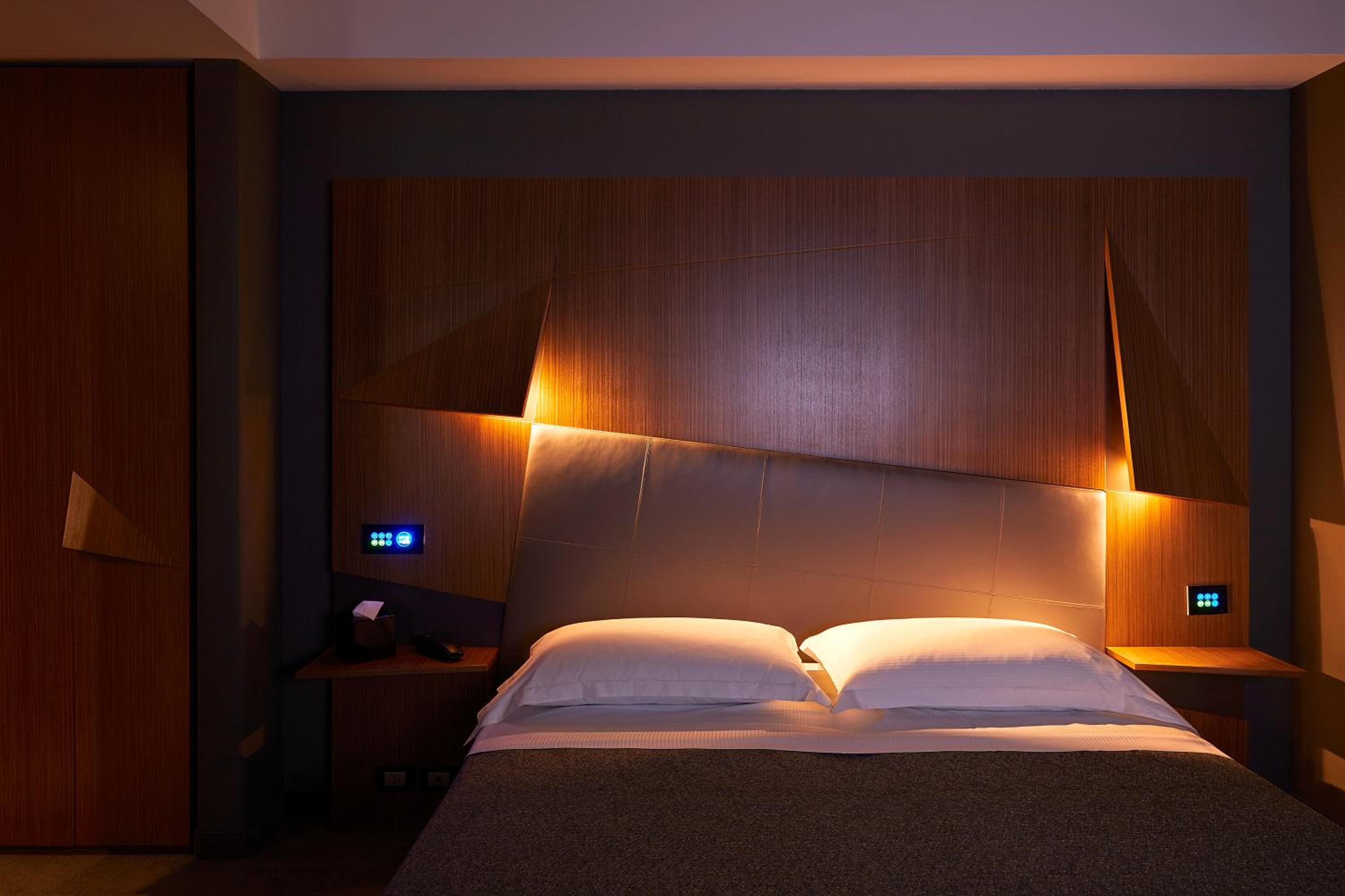 Hotel The Building — 25