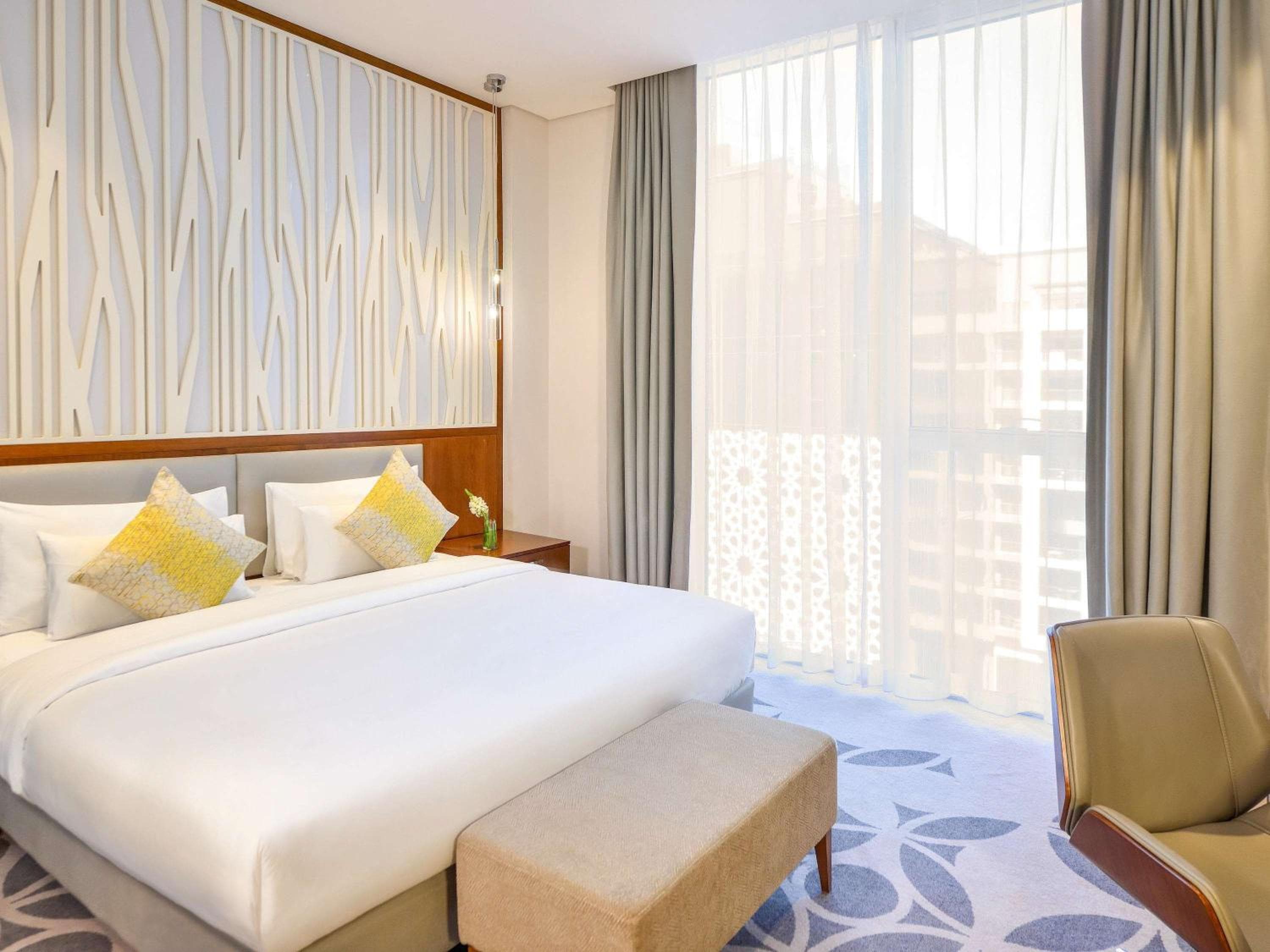Gran Mercure Dubai Ciudad — 7