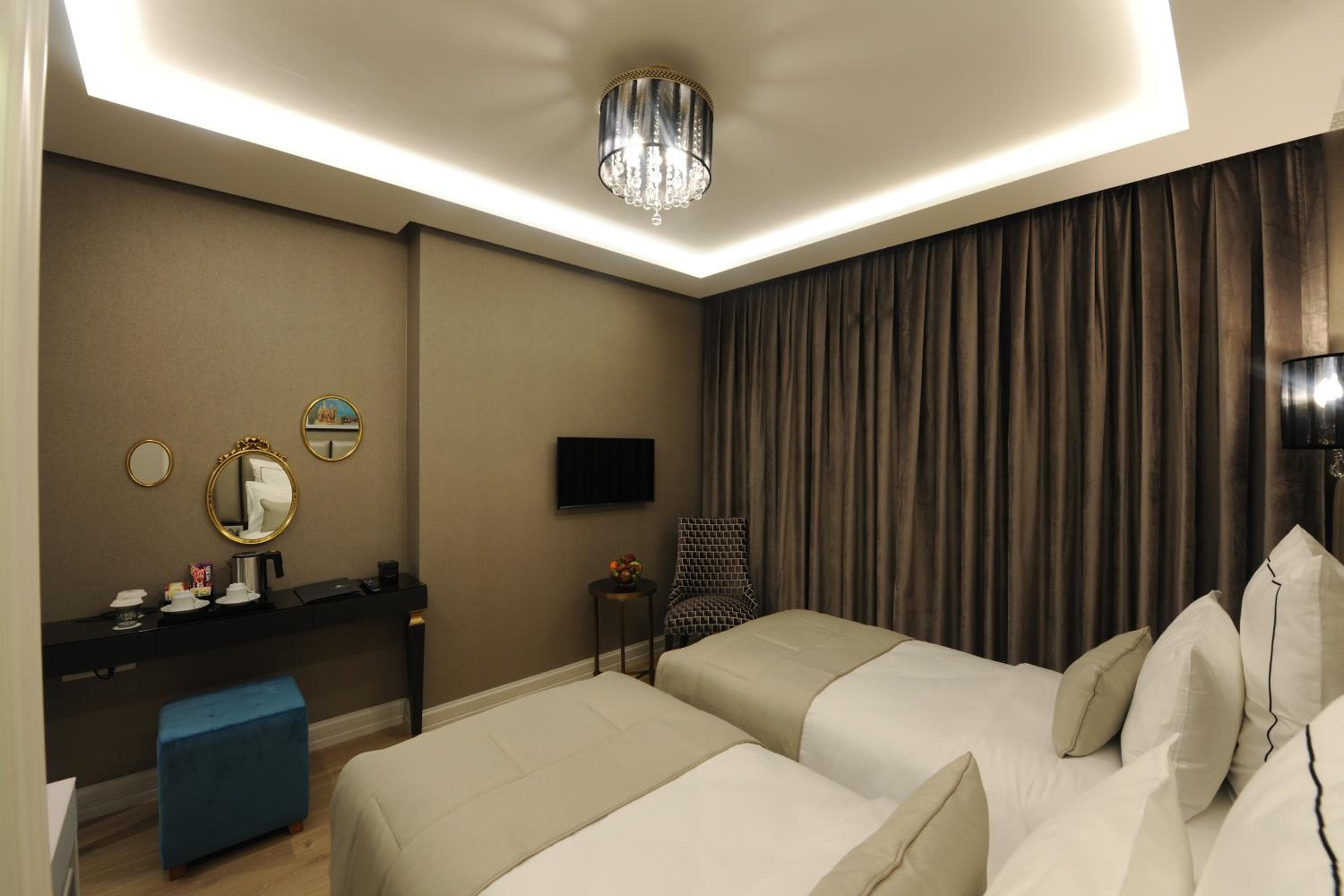 Le Petit Palace Hotel - Special Category — 7