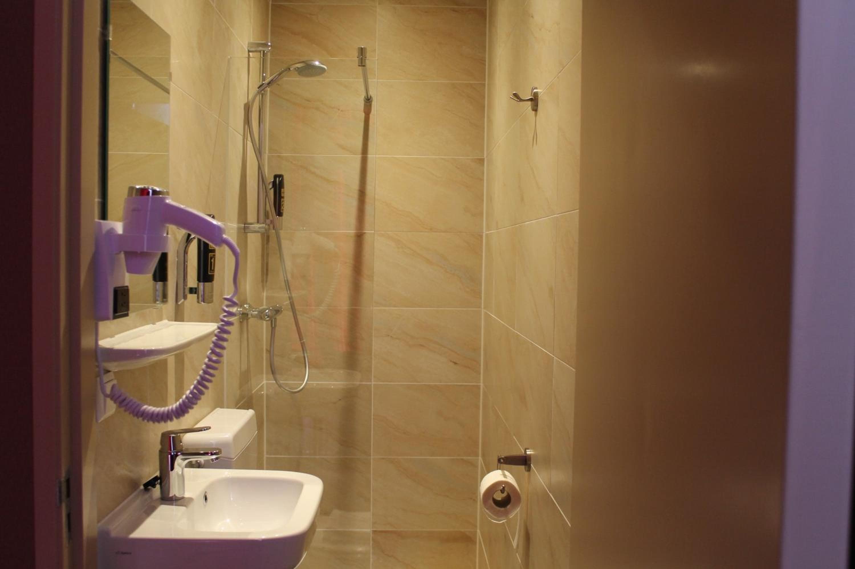 Hotel Aston City — 27