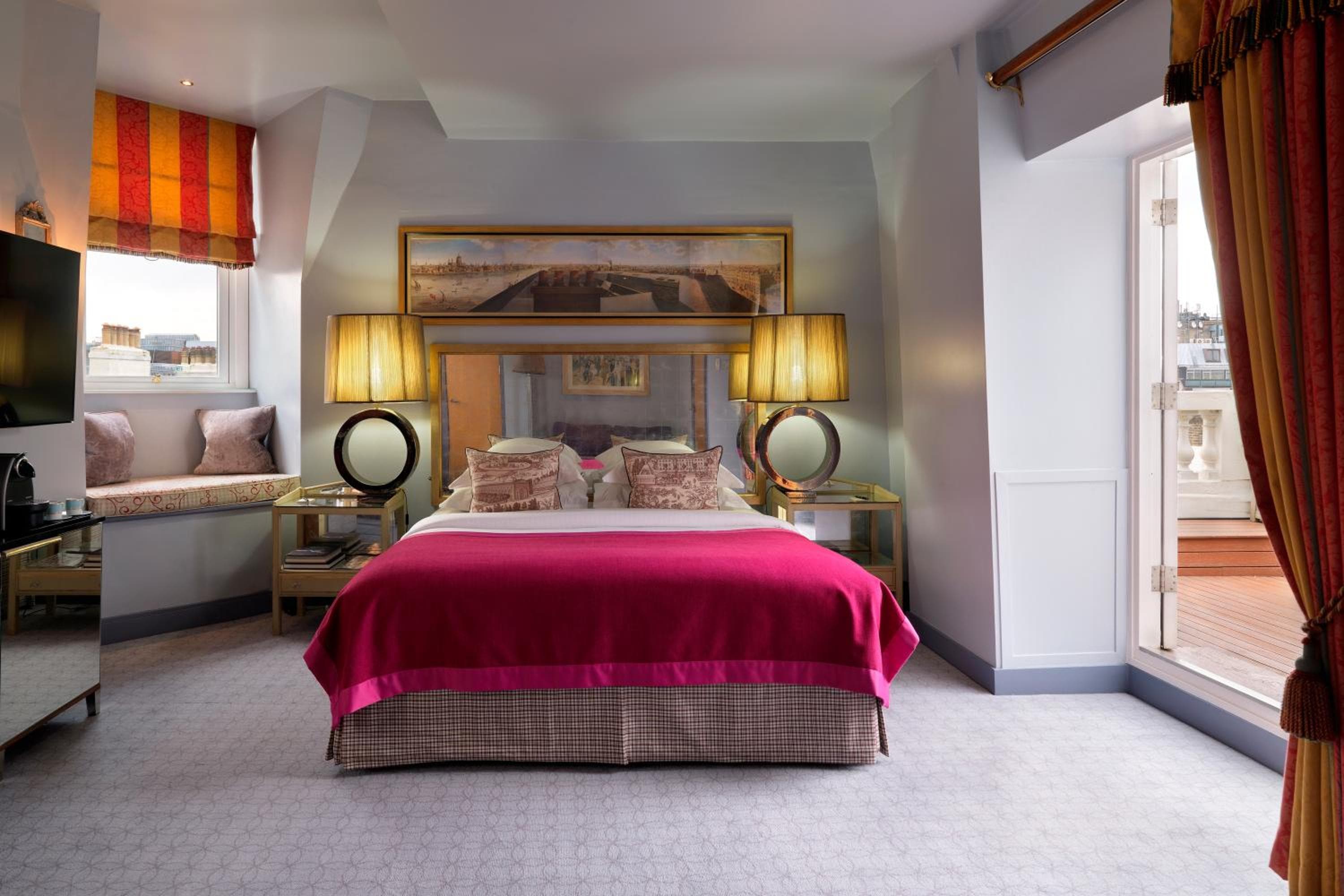 The Mandeville Hotel — 21