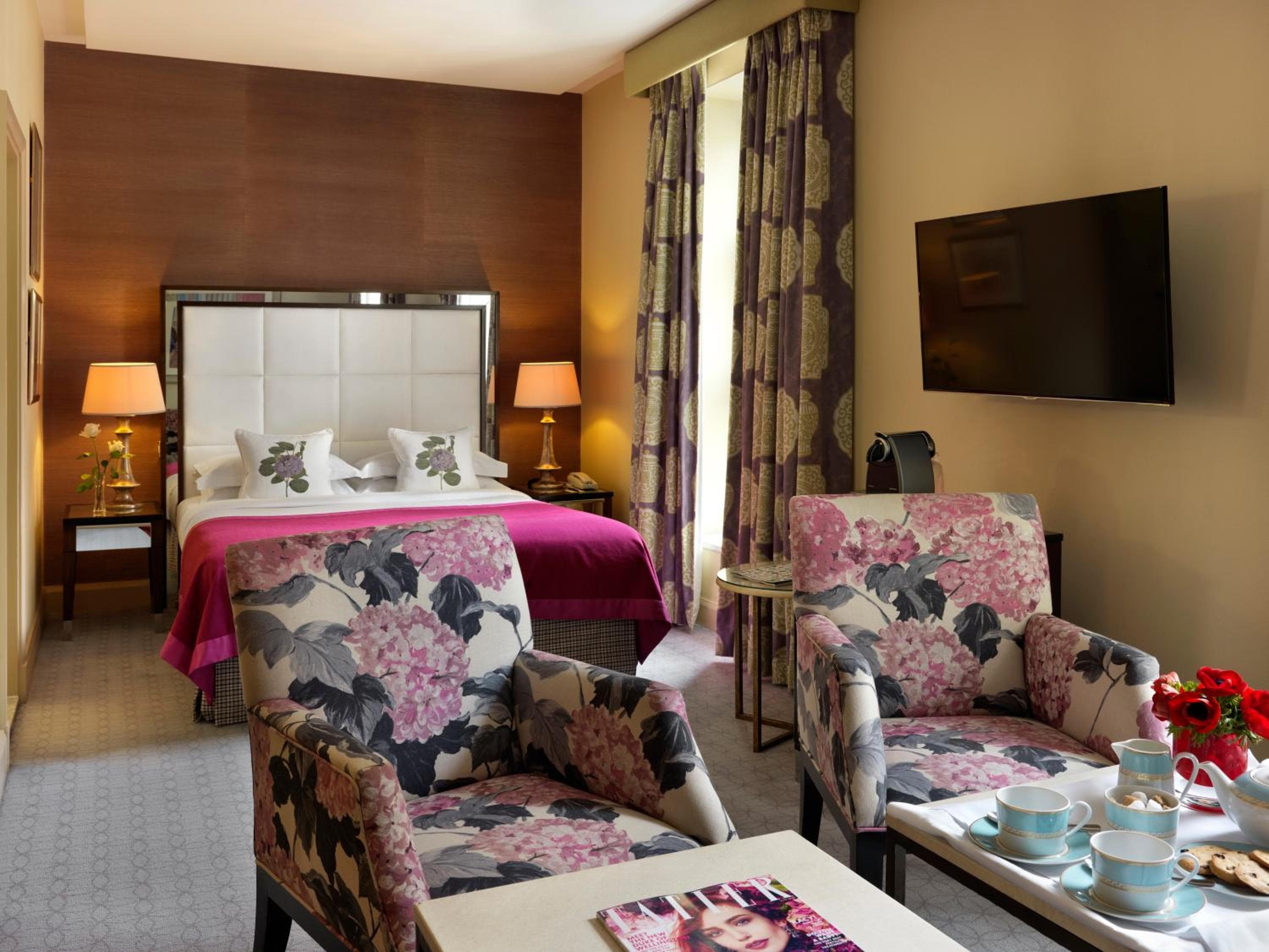 The Mandeville Hotel — 30