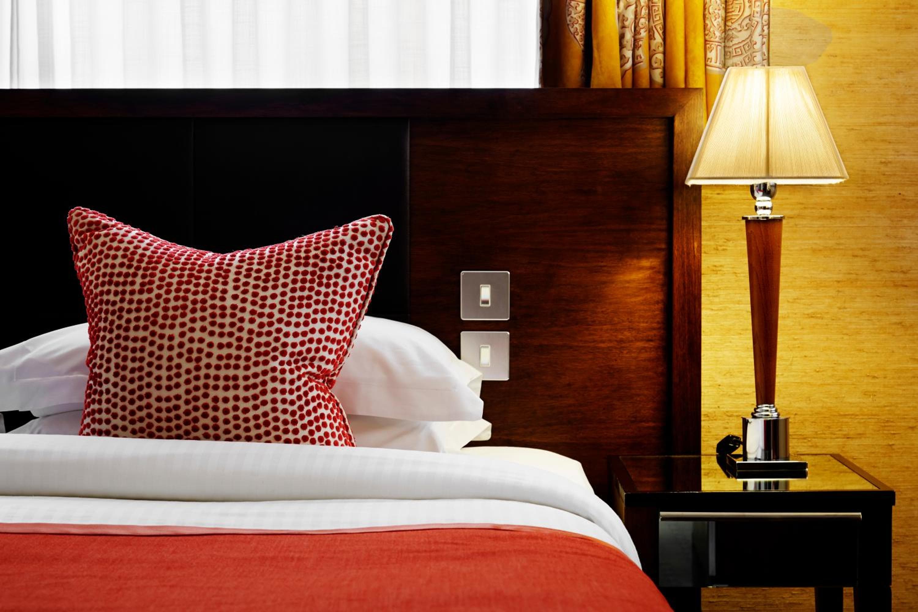 The Mandeville Hotel — 20