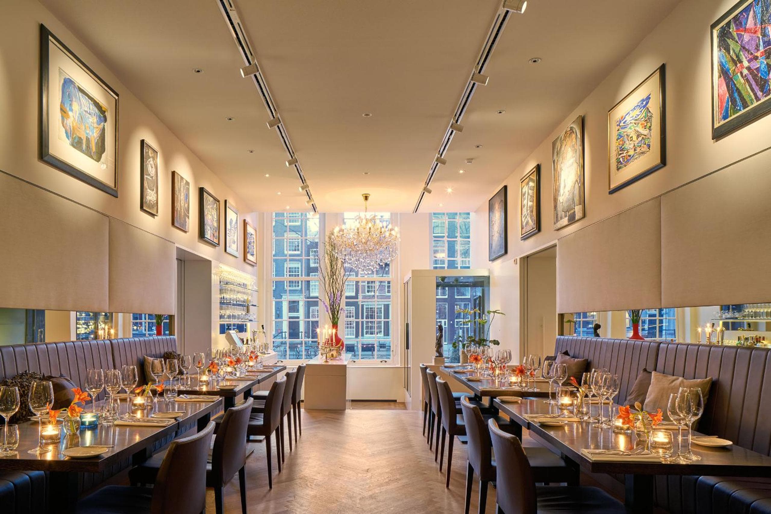 Ambassade Hotel — 8