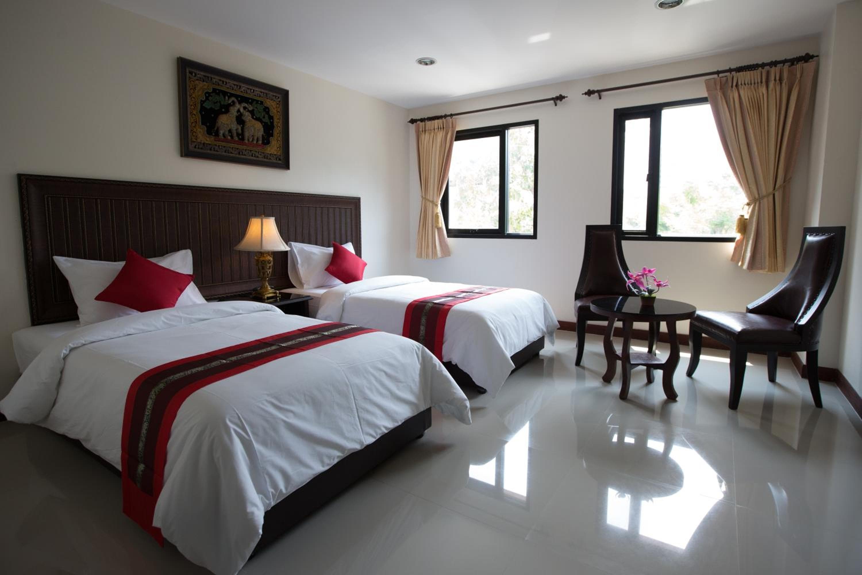 True Siam Rangnam Hotel — 25