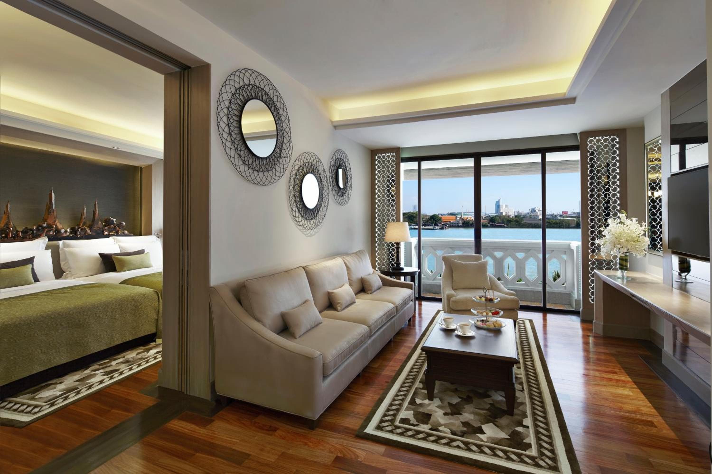 Anantara Riverside Bangkok Resort — 11