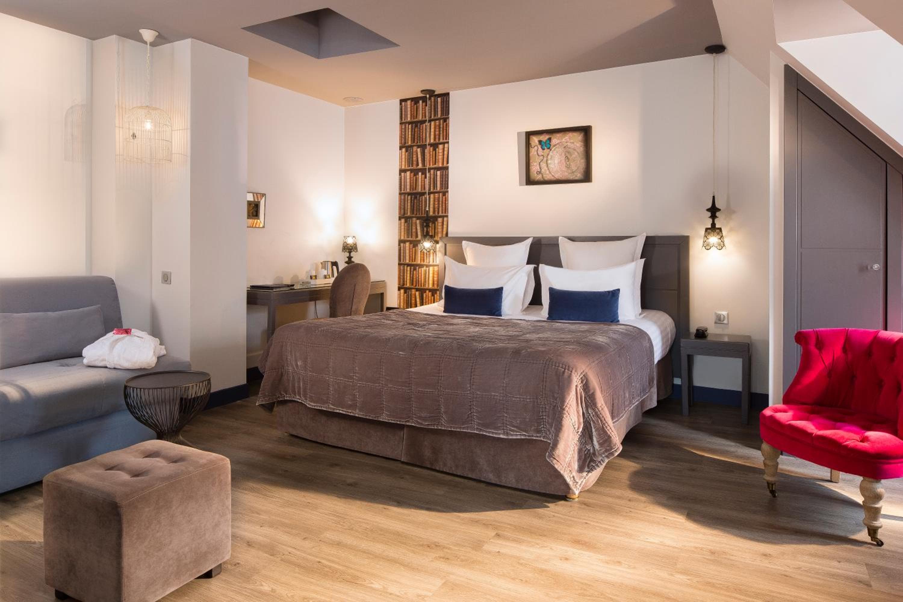 Hotel Mademoiselle — 21