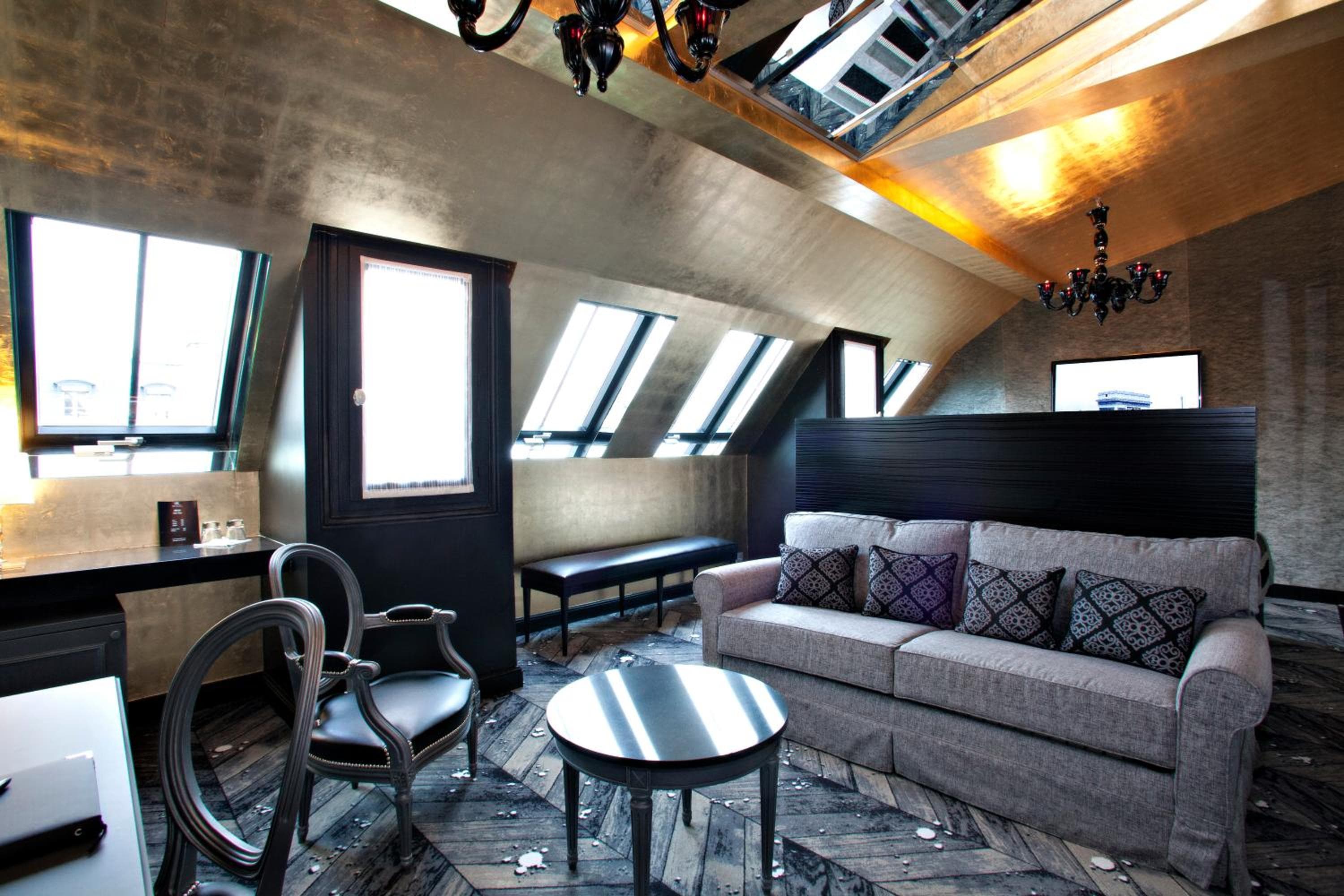 Maison Albar- Le Champs-Elysées — 9