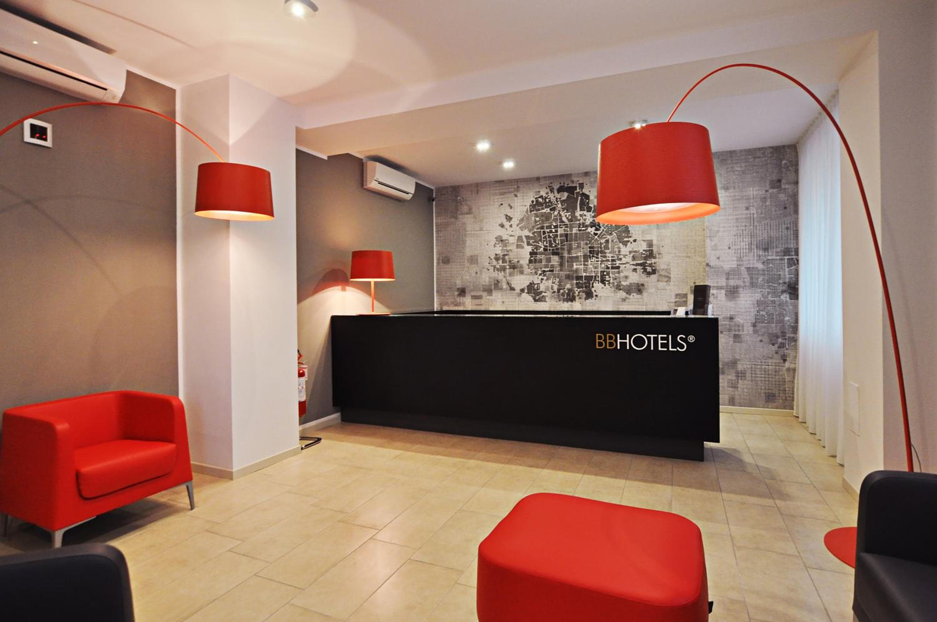 BB Hotels Aparthotel Visconti — 3
