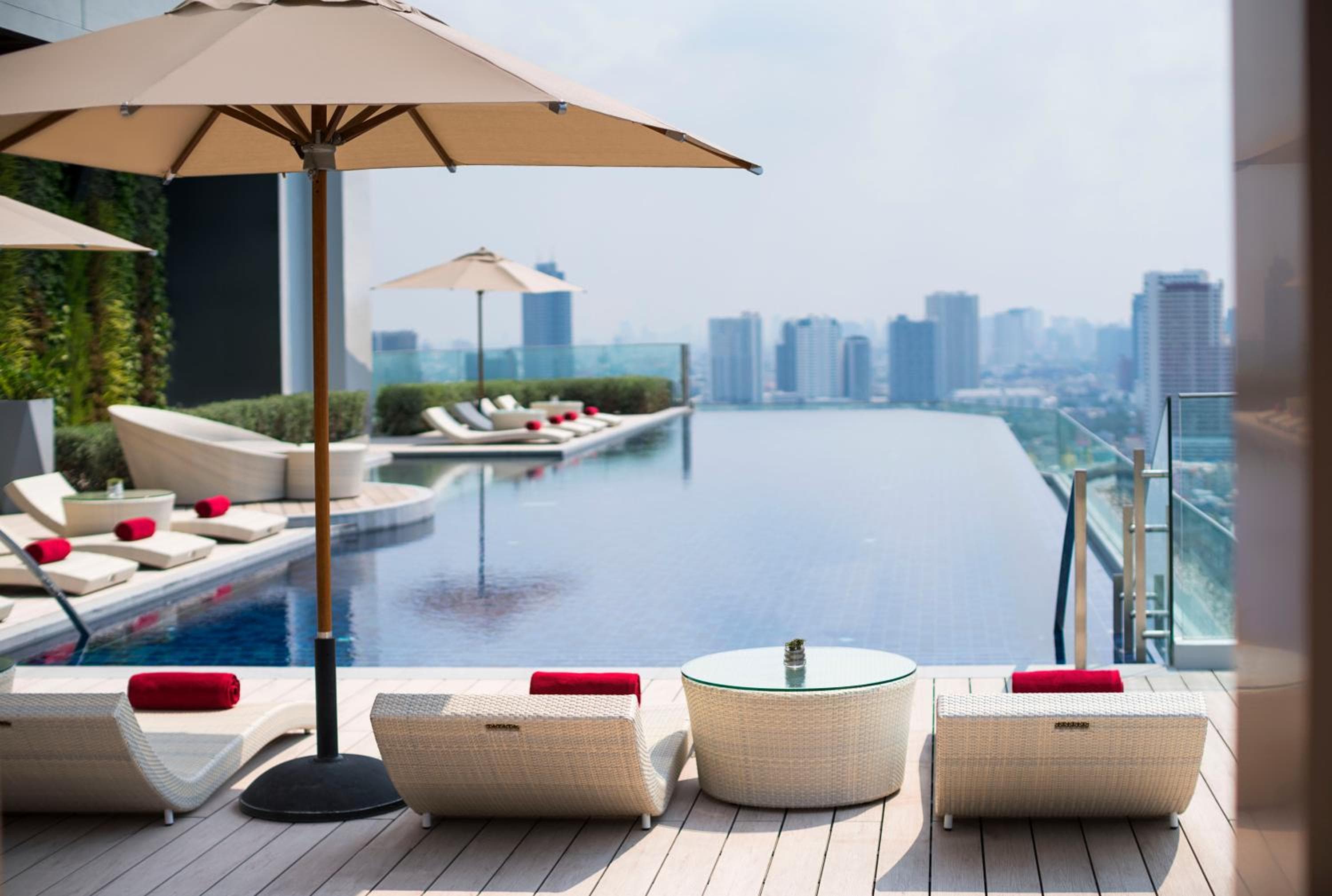 Avani Plus Riverside Bangkok Hotel — 7