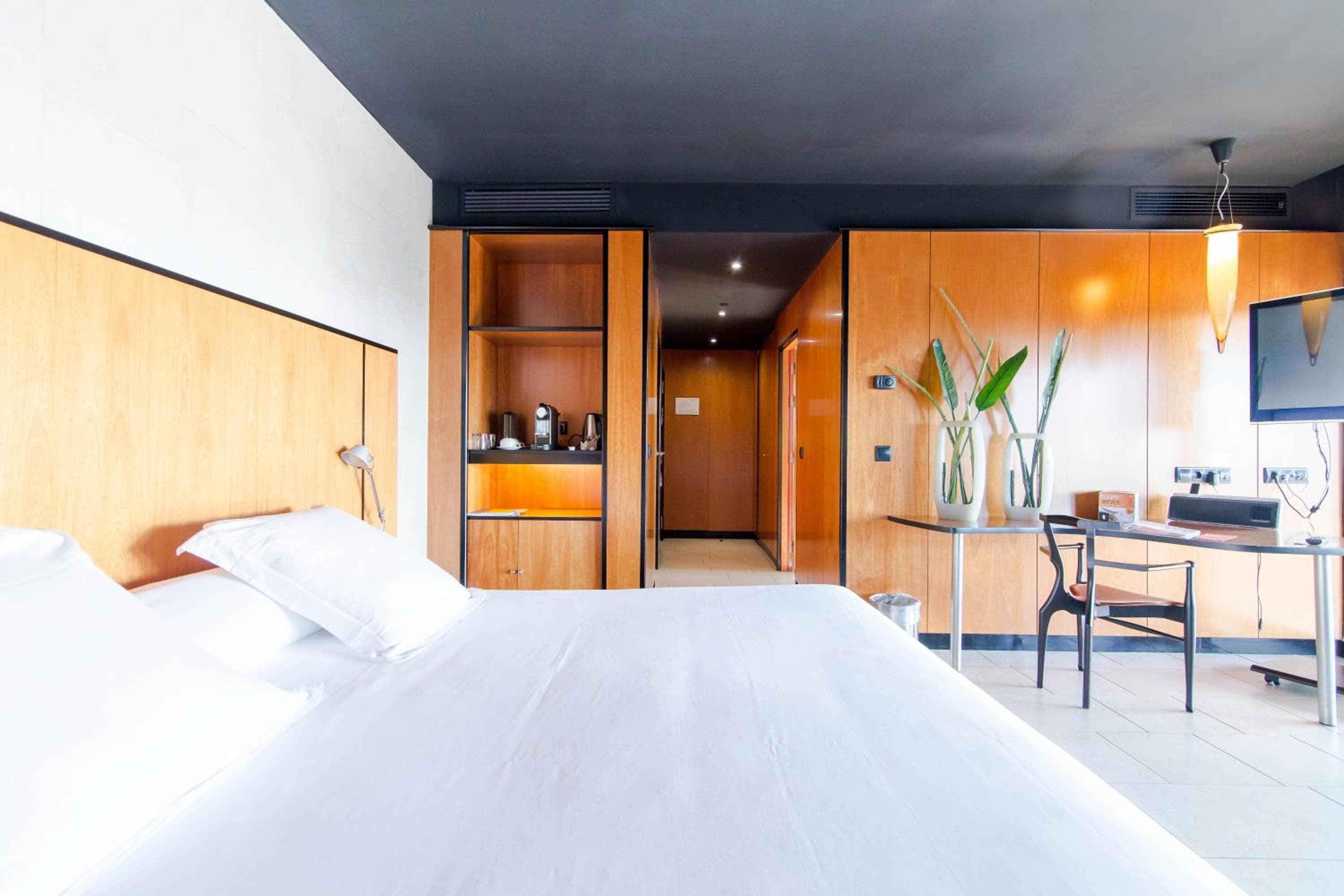 Barcelona Princess hotel, Avenida Diagonal, 1, Barcelona, Spain — photo 16