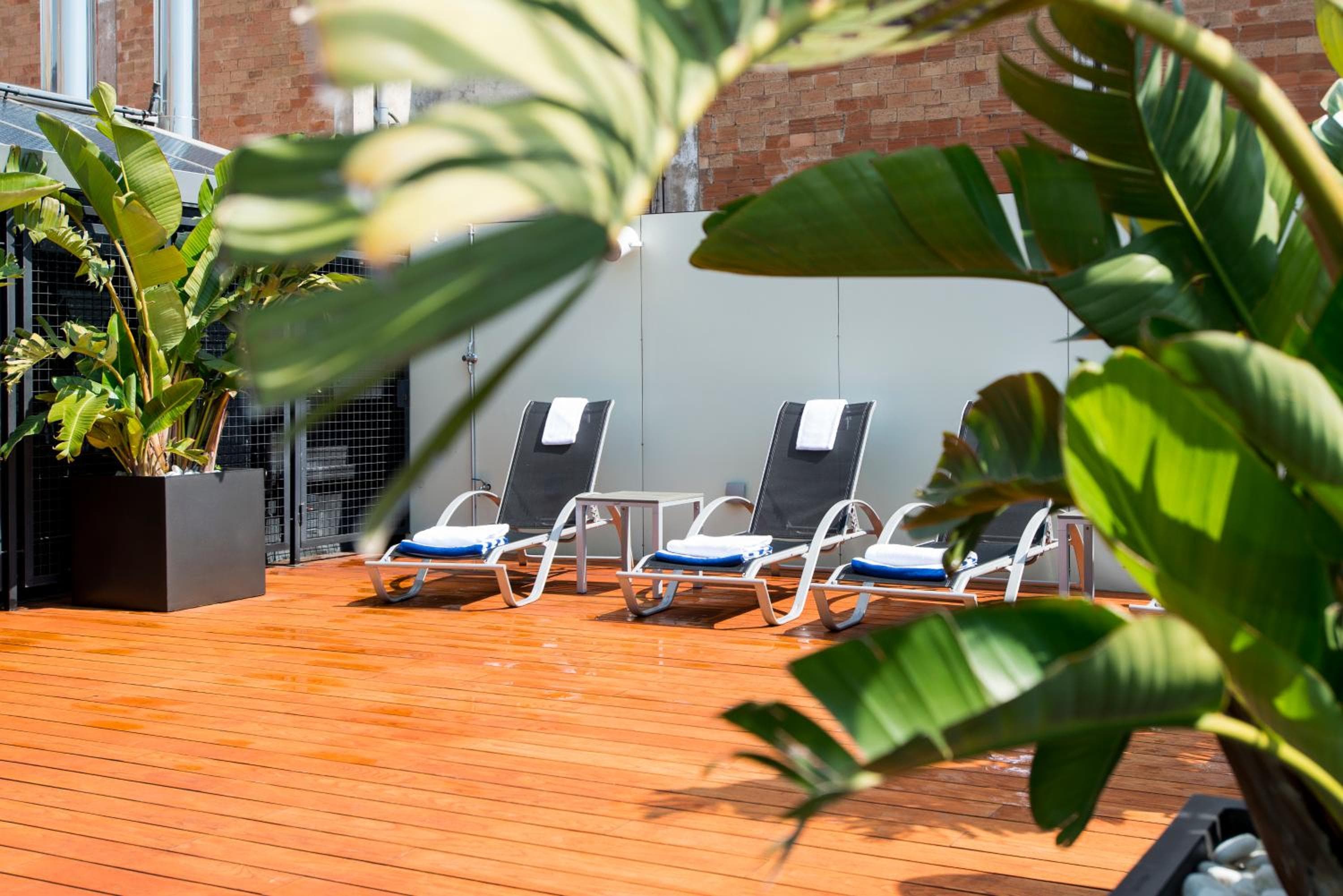 Ako Suites Hotel — 14