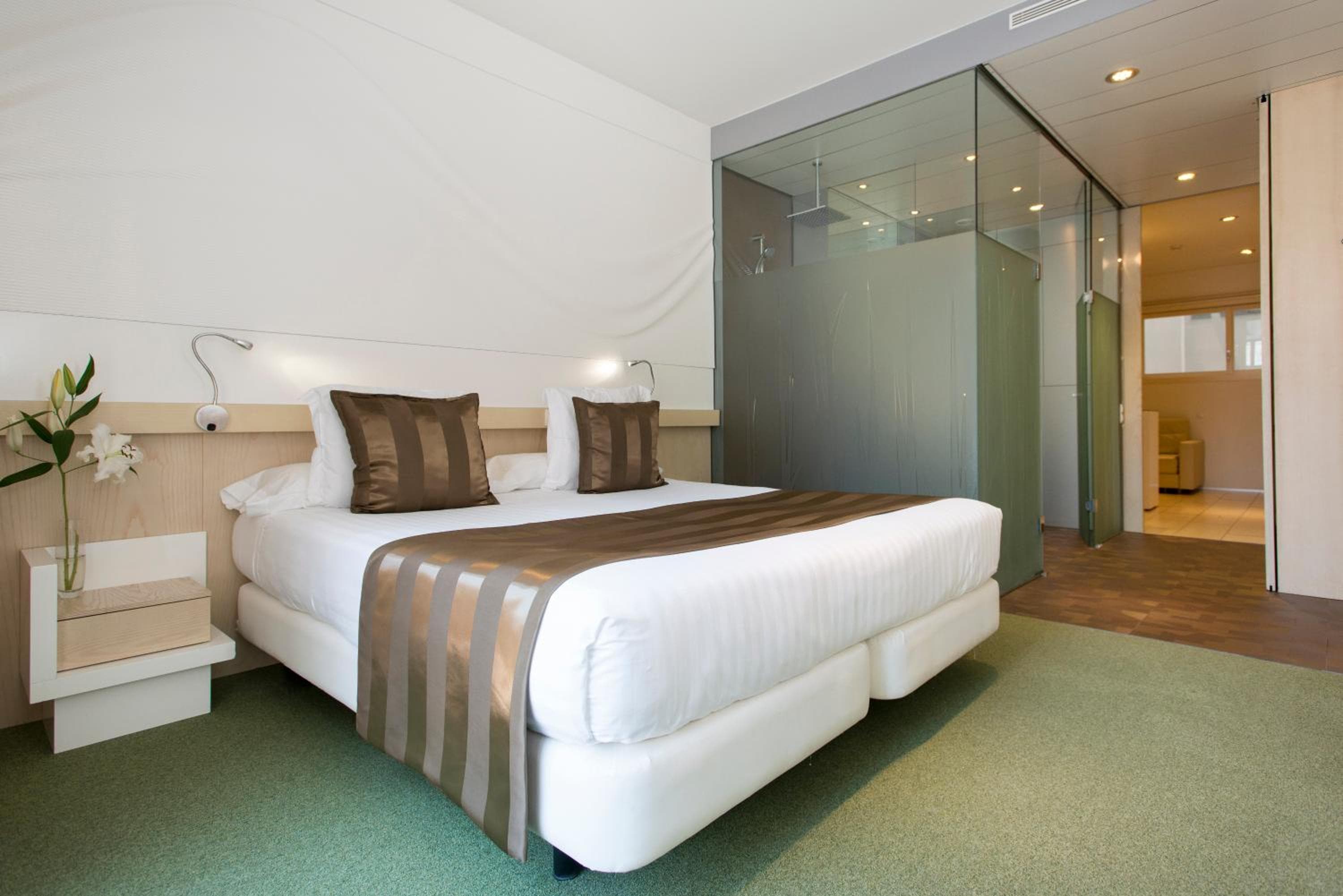 Ako Suite Hotel — 19
