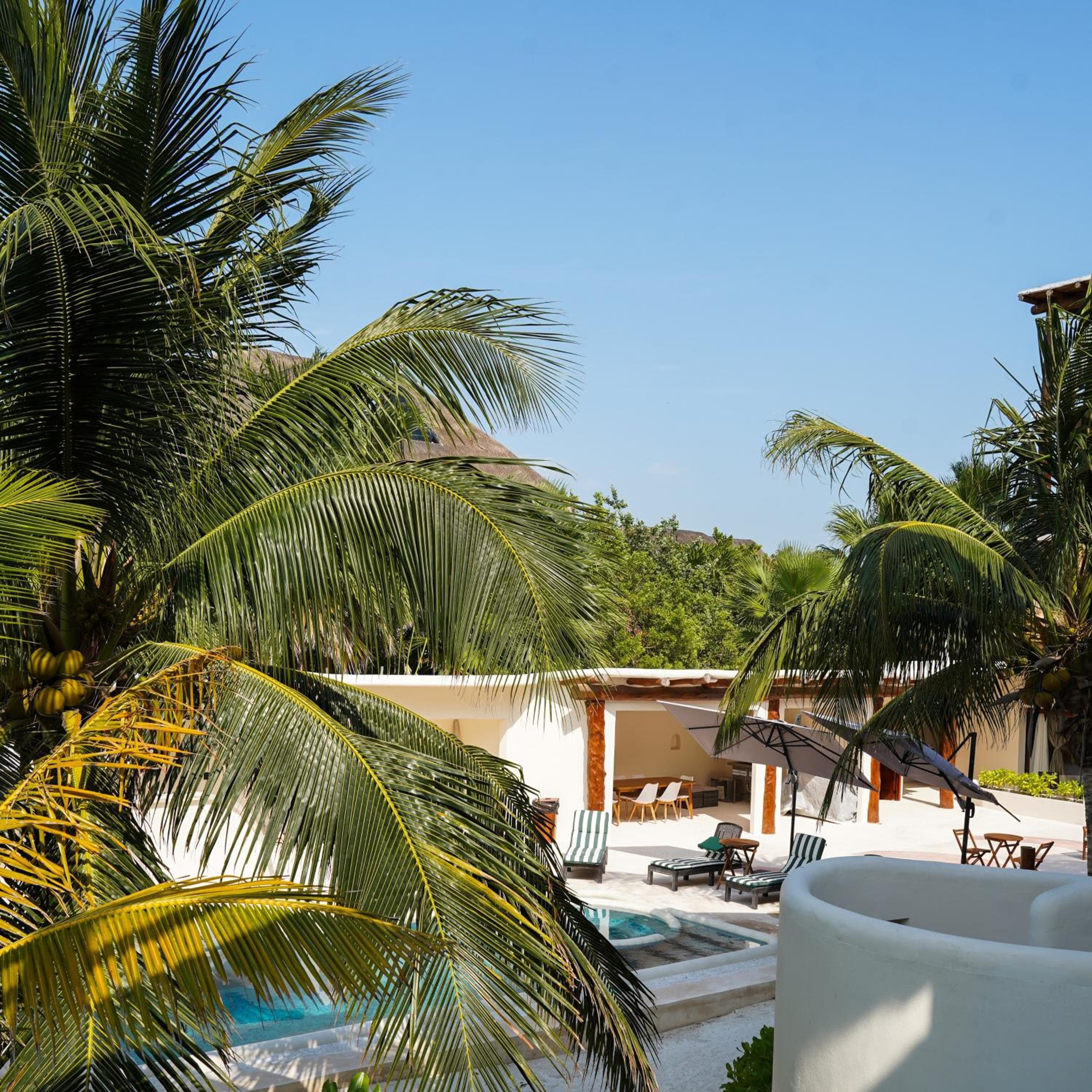 Beachfront Hotel Boutique DK — 4