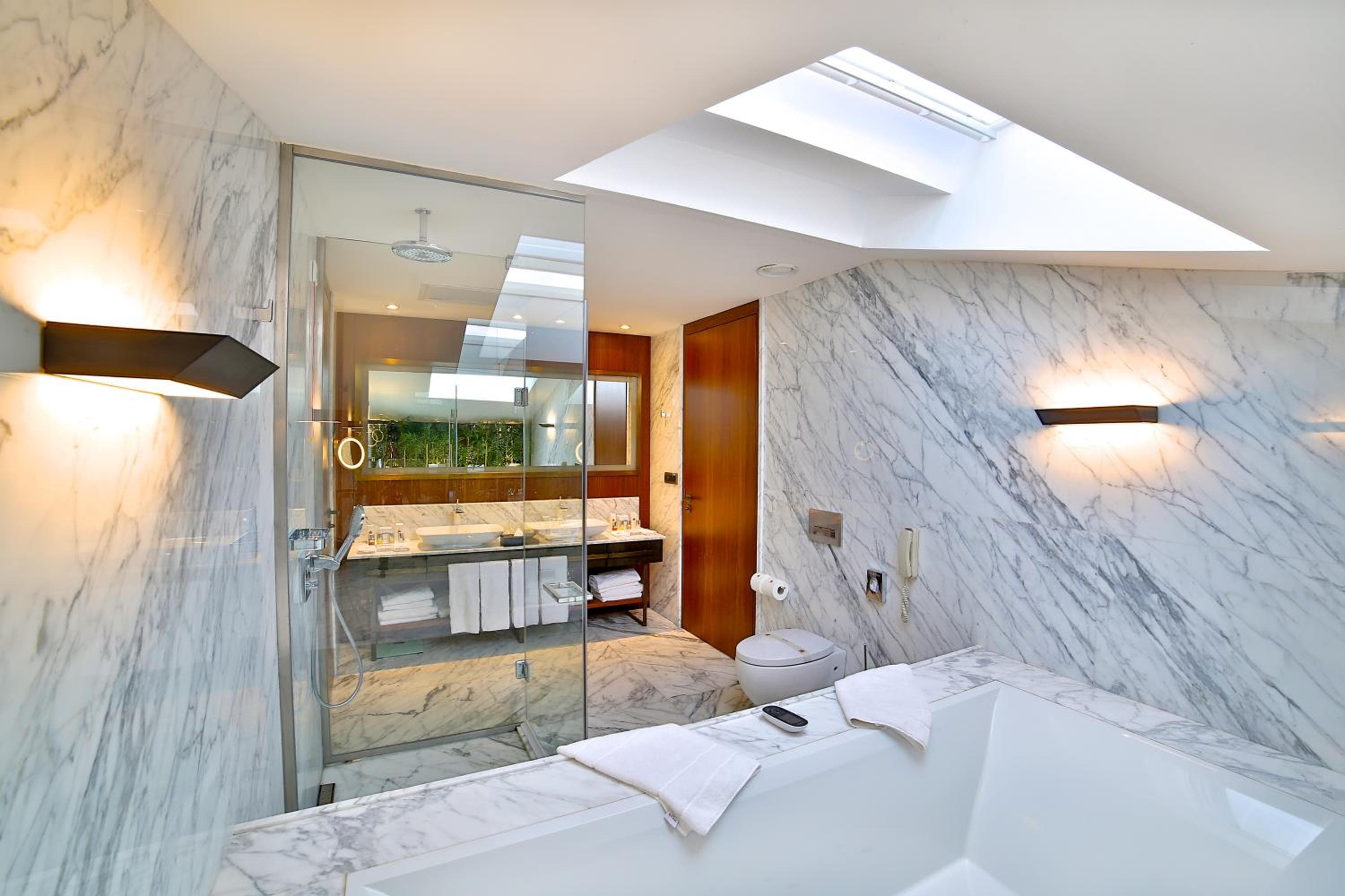 Dosso Dossi Hotels & SPA Downtown — 17