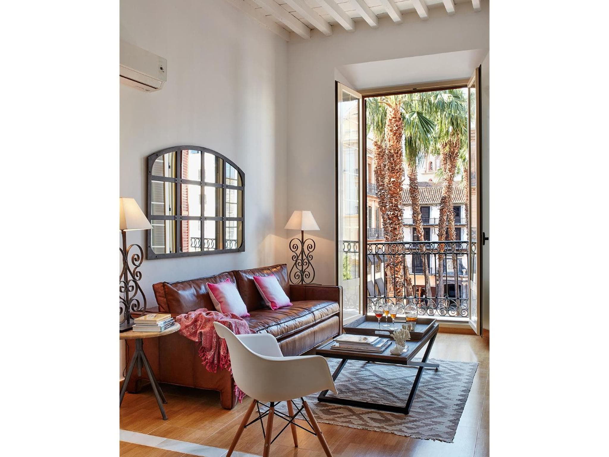 Lodgingmalaga Plaza Constitucion — 6