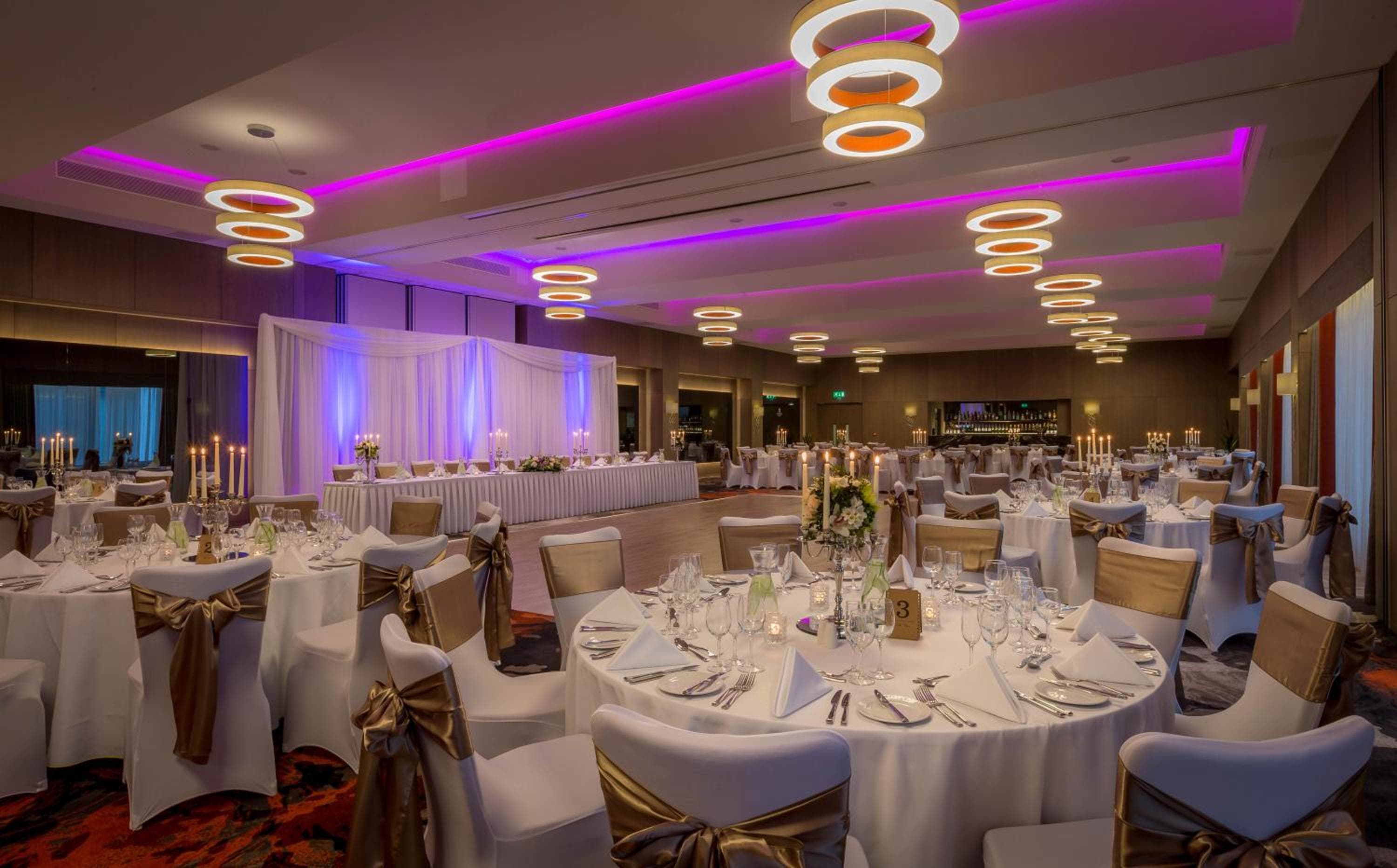 Clayton Hotel Chiswick — 5