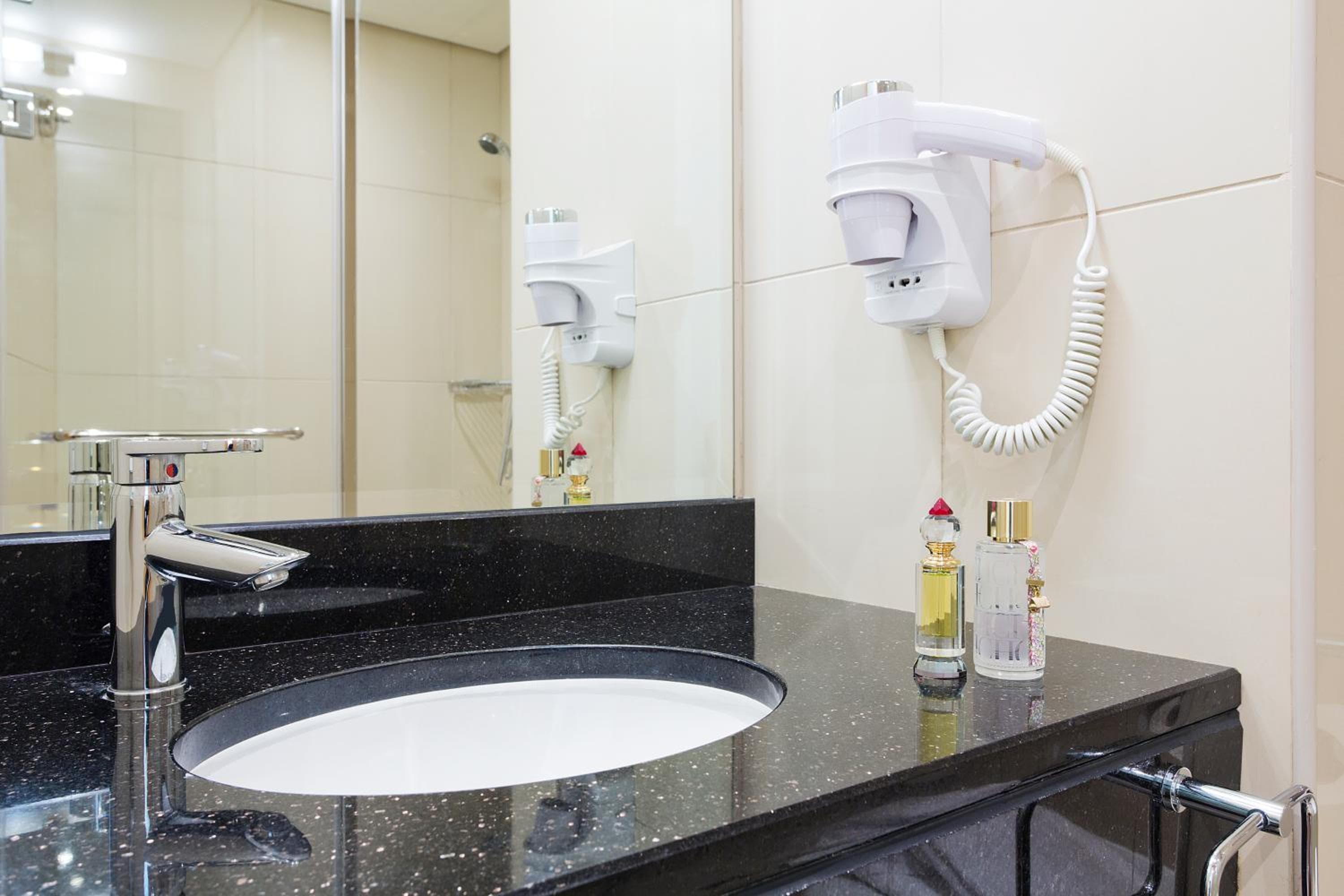 ibis Dubai Al Rigga — 15