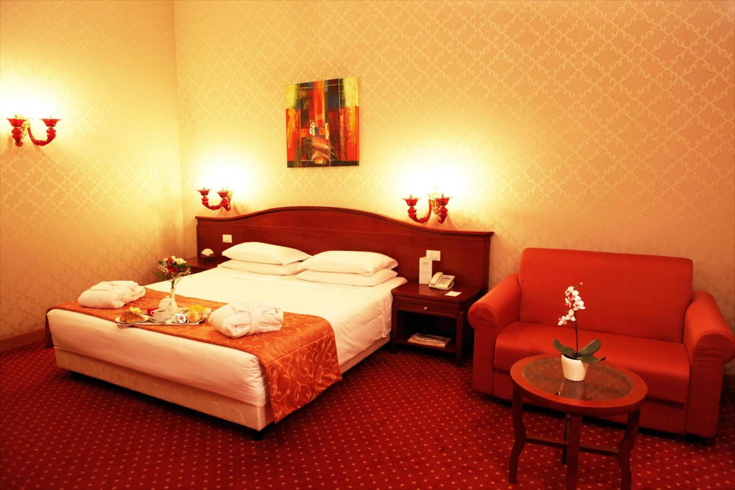 Augusta Lucilla Palace hotel, Via Massimo D'Azeglio 24, Rome, Italy — photo 39