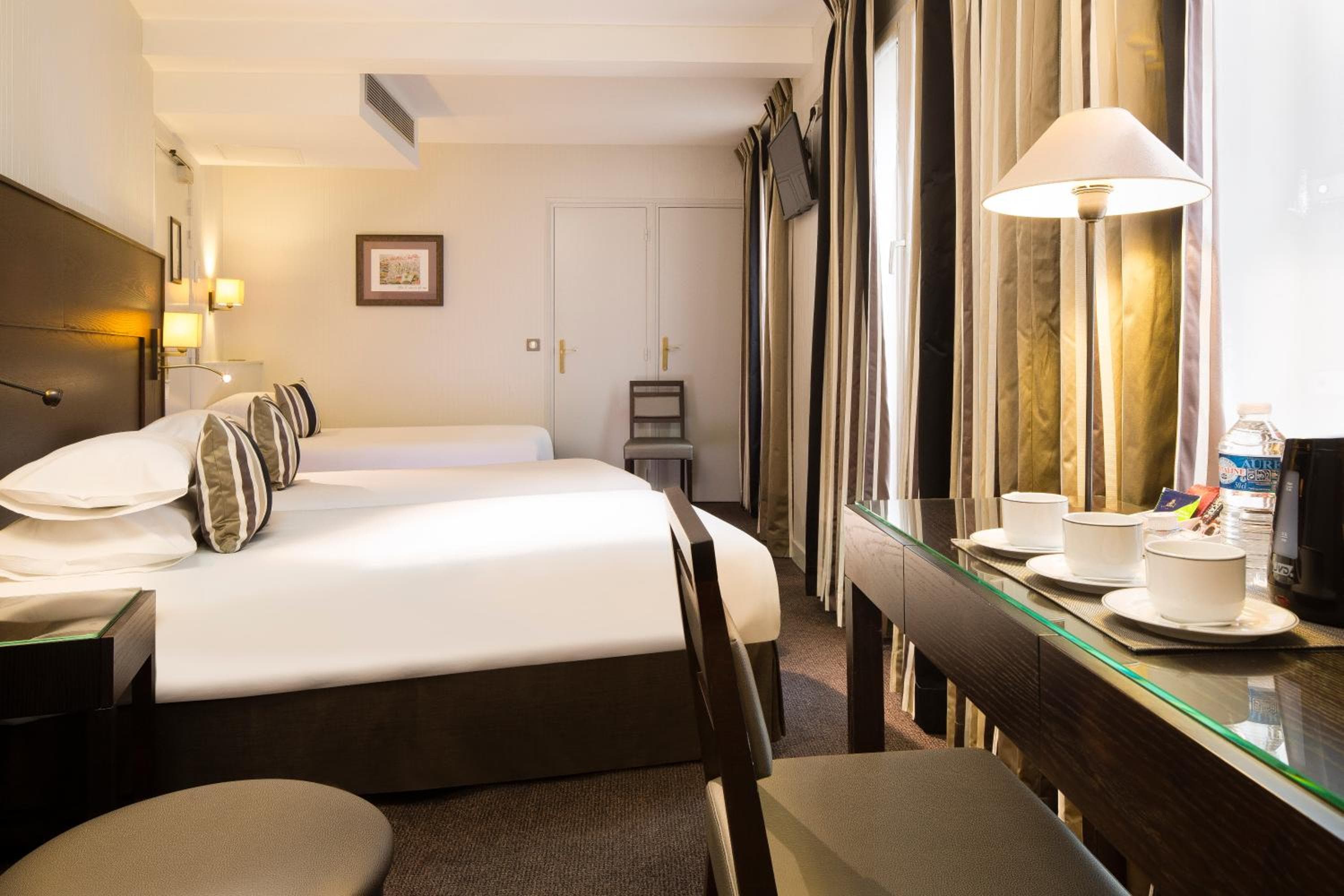 Hotel Albert 1er París Lafayette — 28