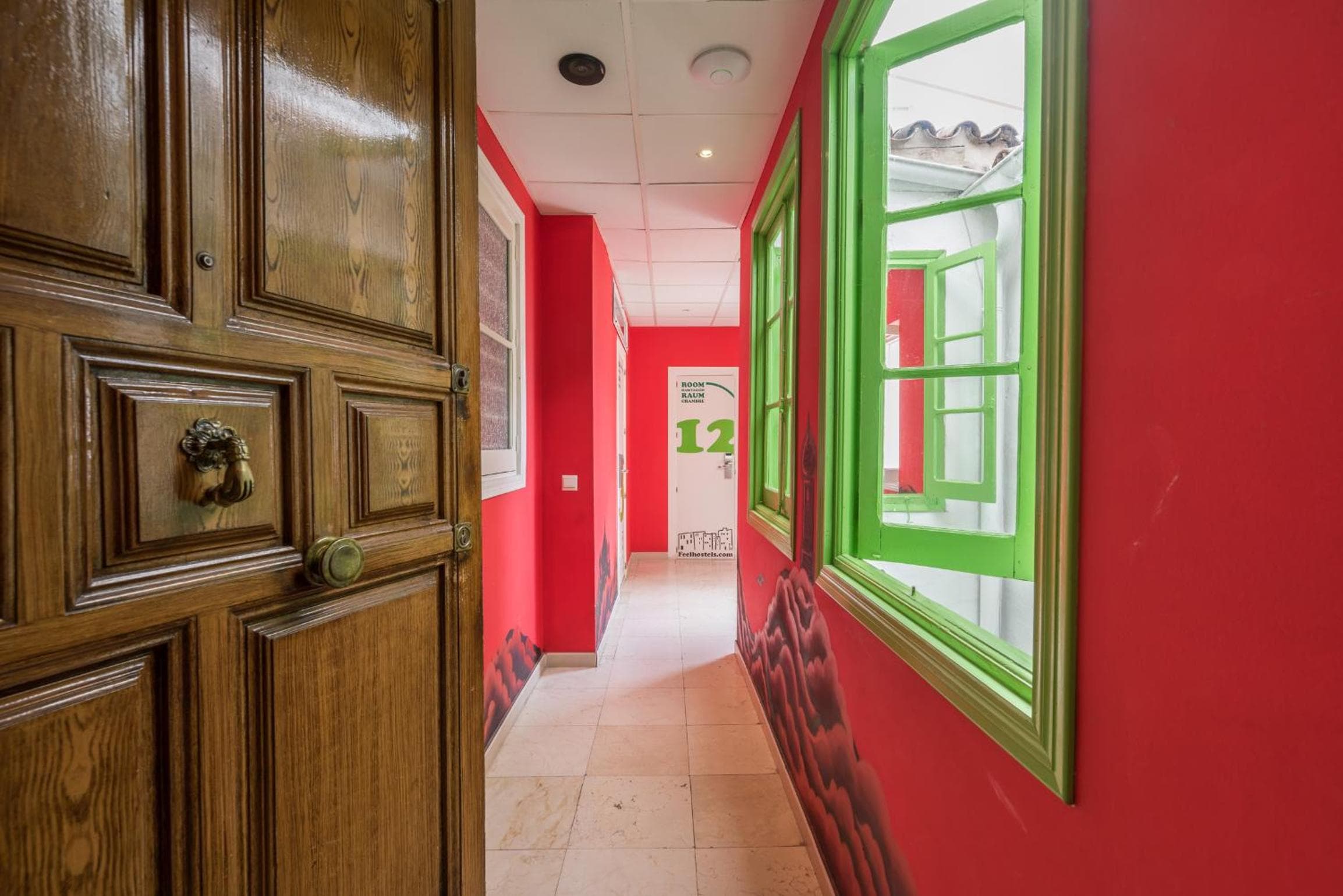 Feel Hostels City Center — 12