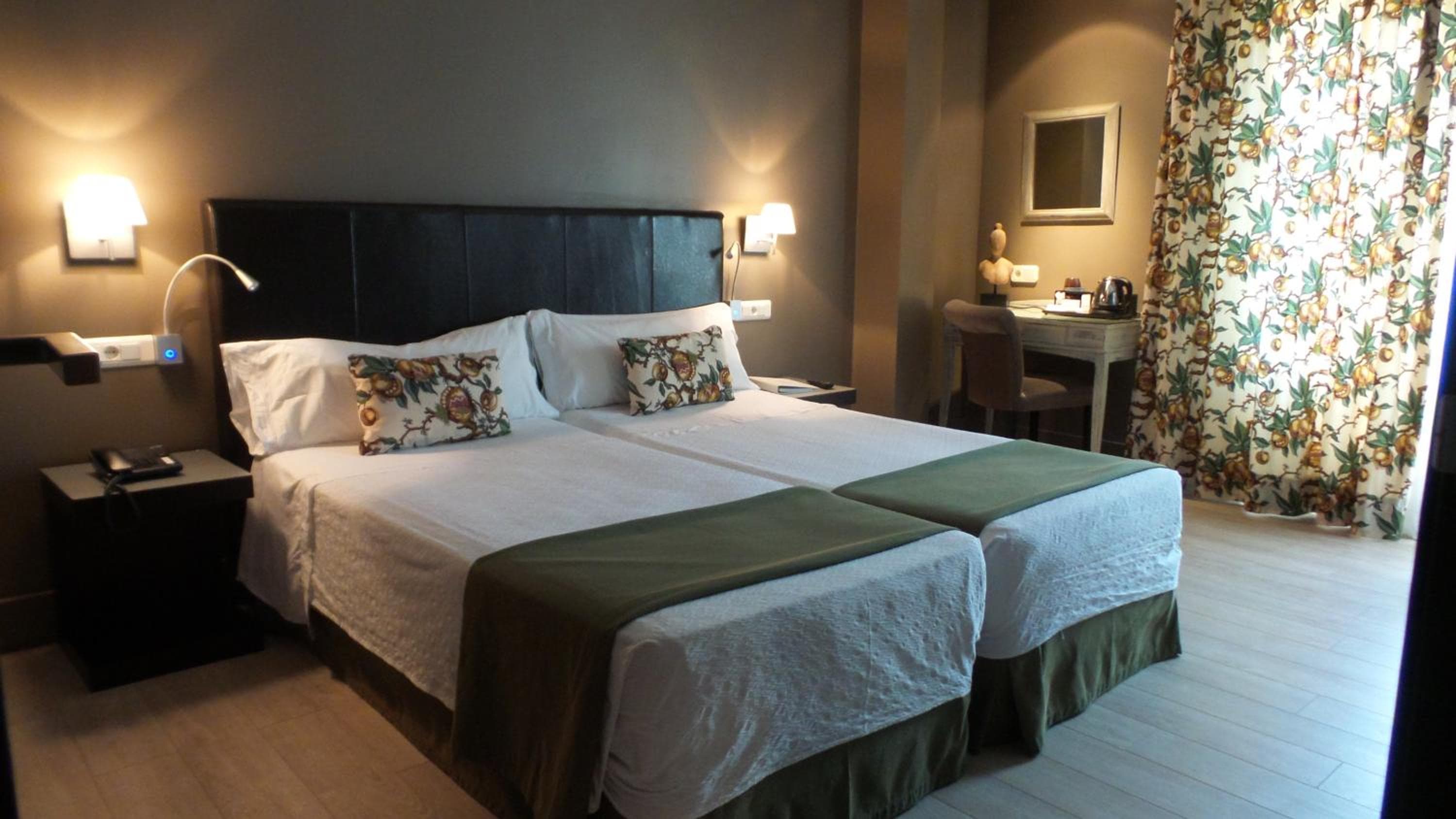 Hotel Moderno Puerta del Sol — 22