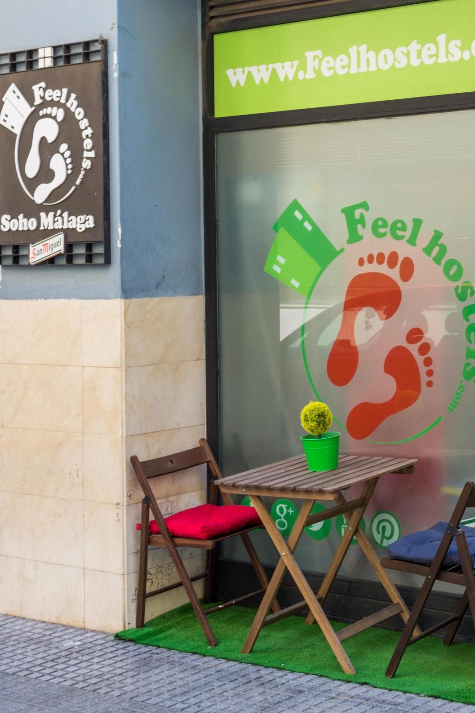 Feel Hostels Soho Malaga — 30