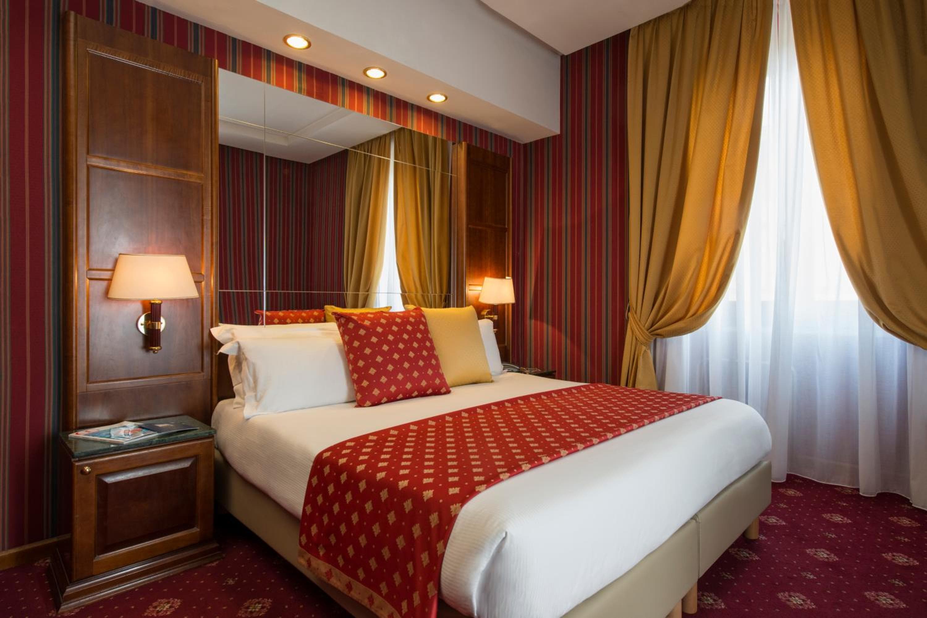 Atlantis Garden Hotel — 7