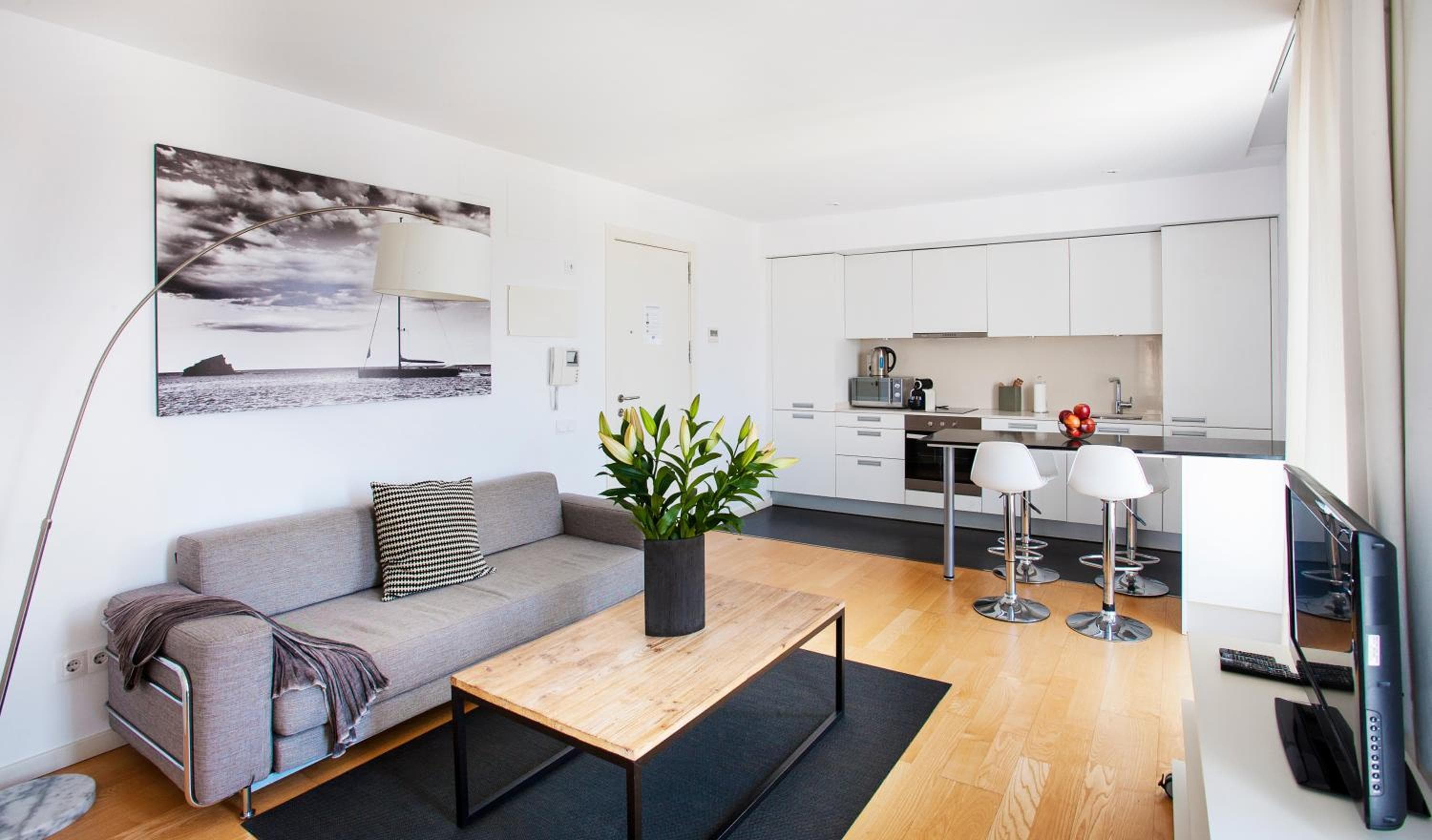 Durlet Beach Apartments — 6
