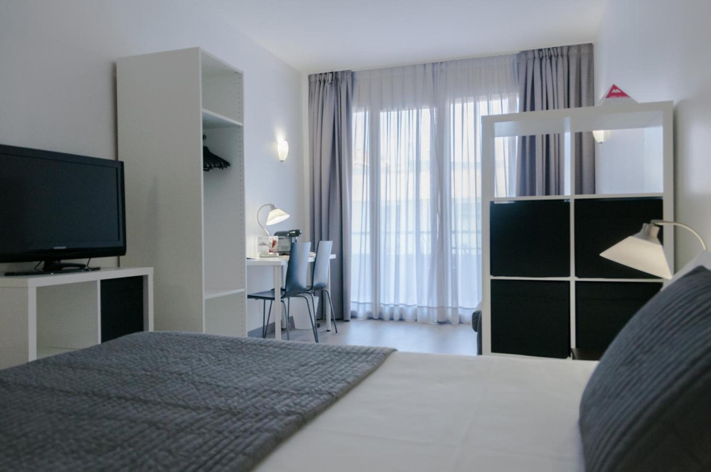 Aparthotel Atenea Calabria — 9