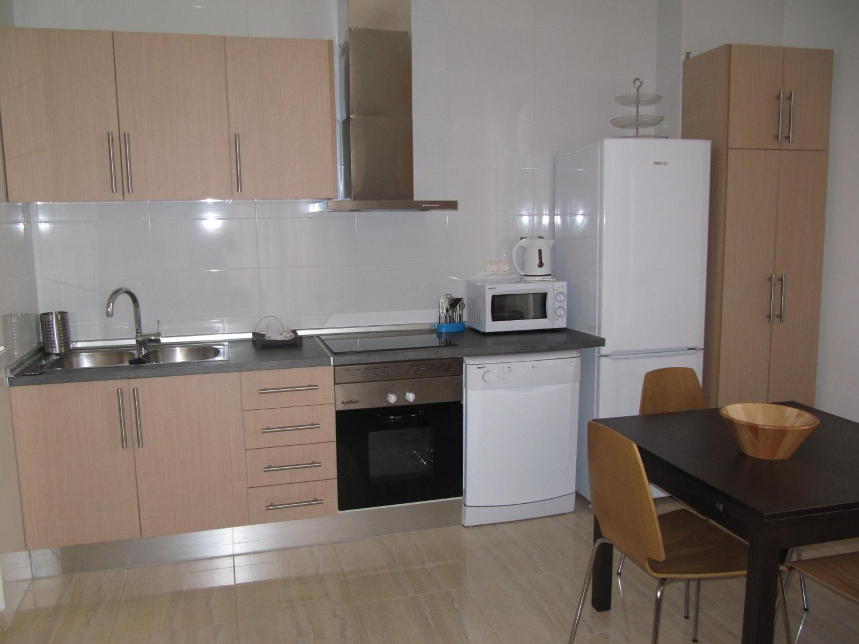 Life Apartments Alameda Colón — 3
