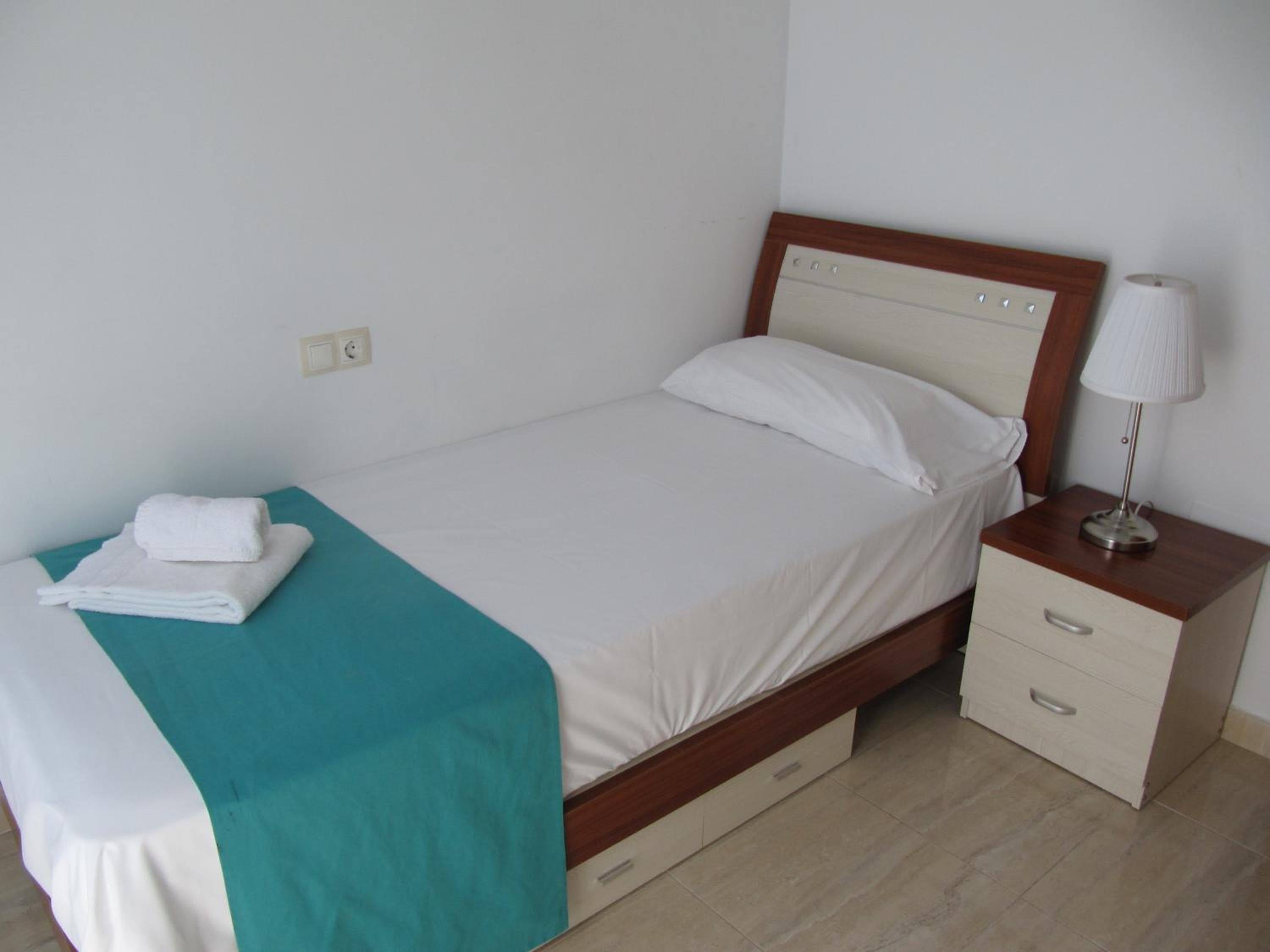 Life Apartments Alameda Colón — 7