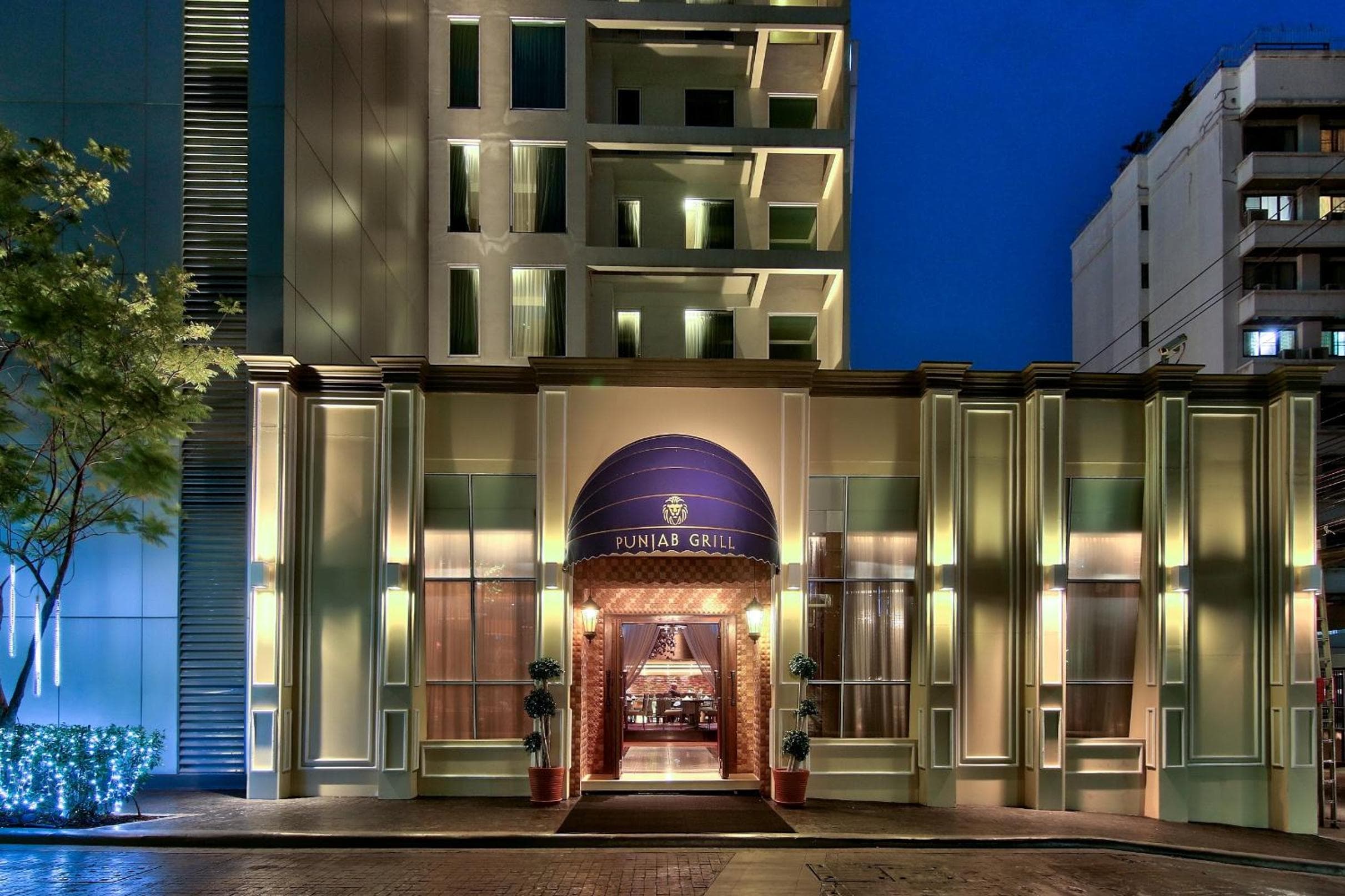 Radisson Suites Bangkok Sukhumvit — 5