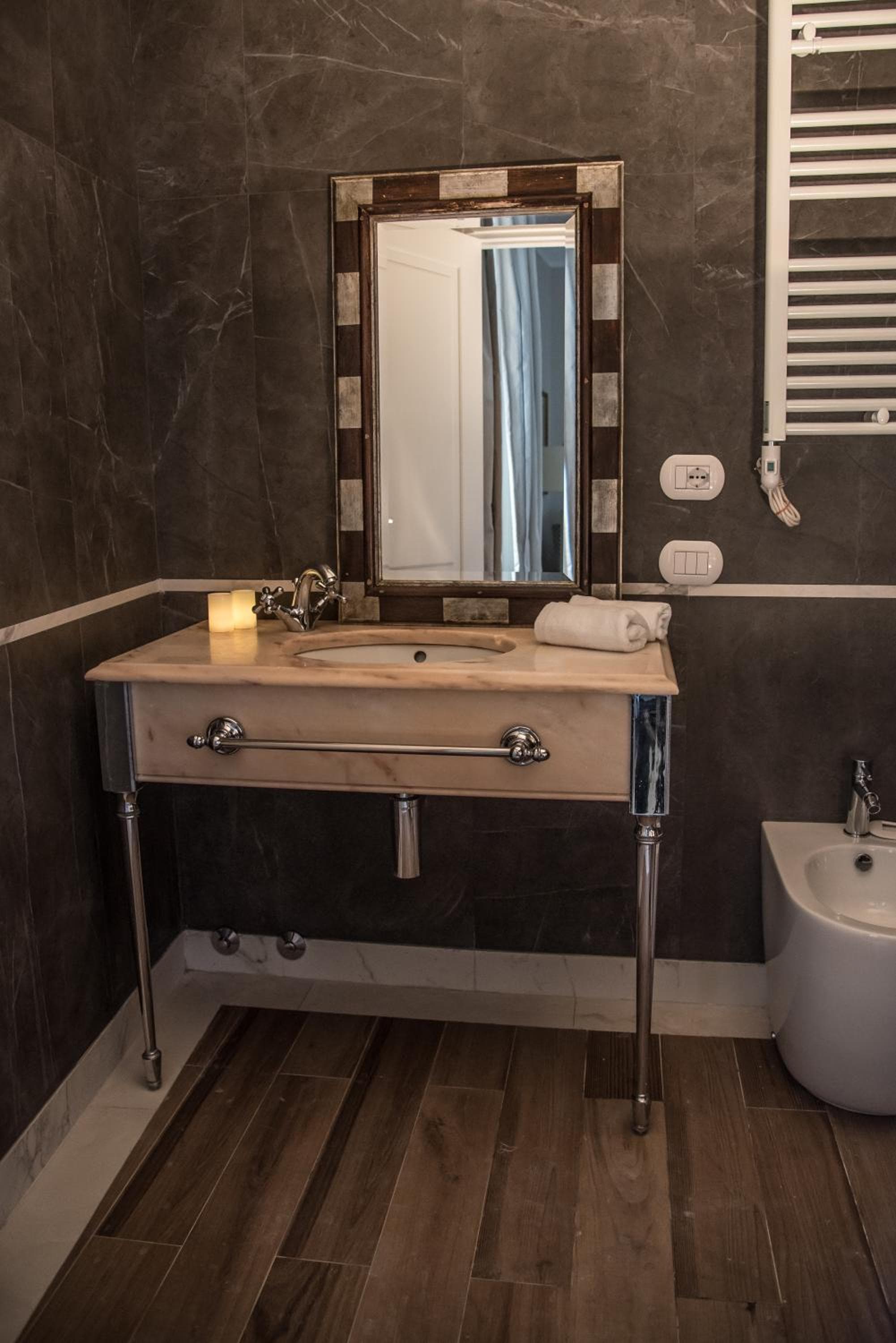 Hotel Monte Cenci — 24