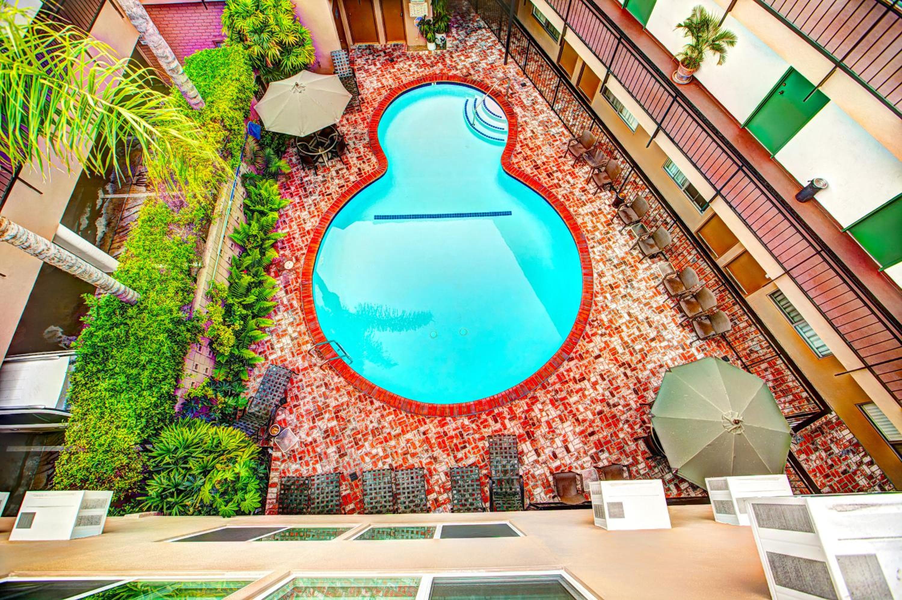 Dunes Inn - Wilshire — 23