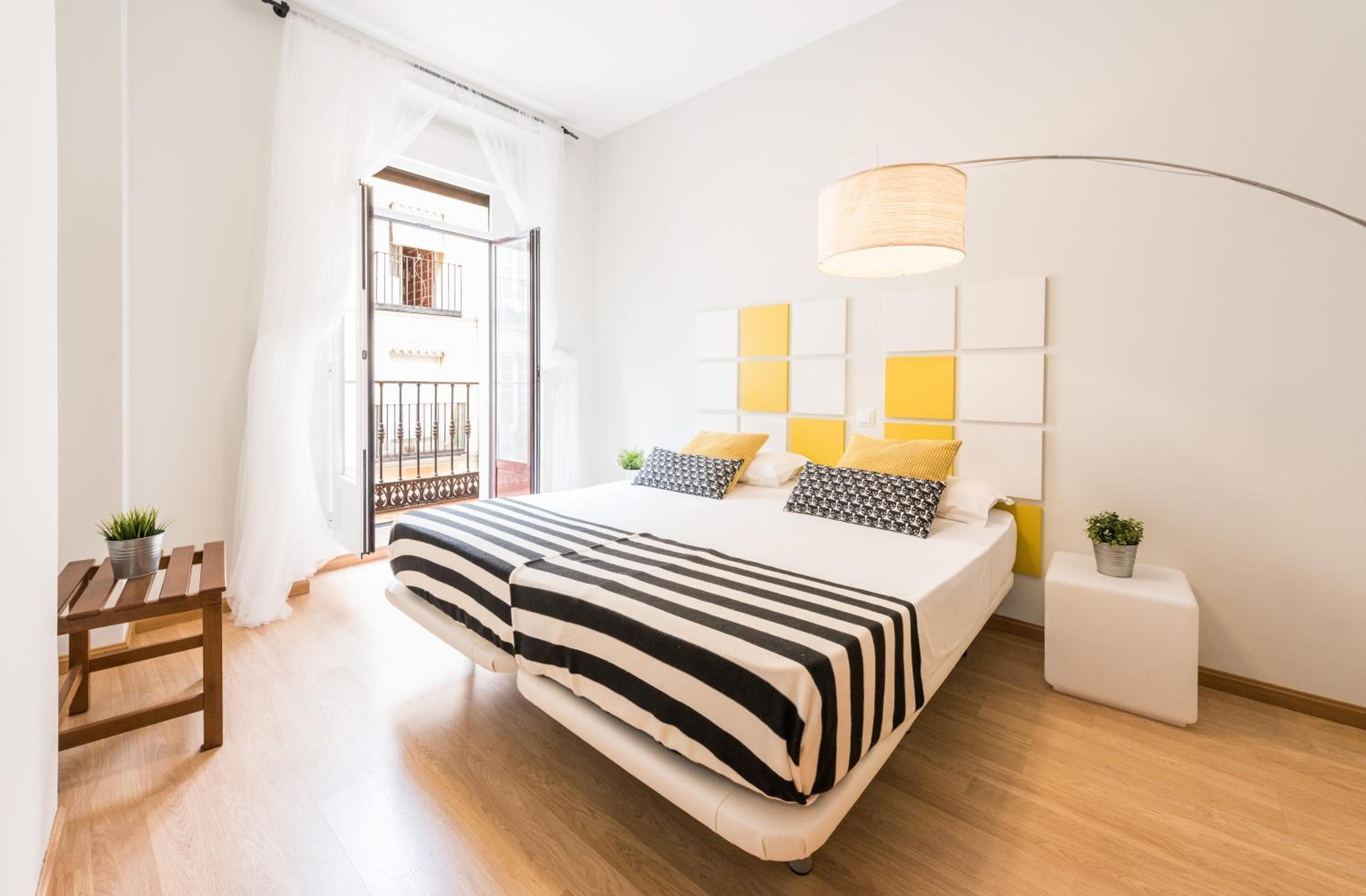 Smartr Madrid Chueca — 1